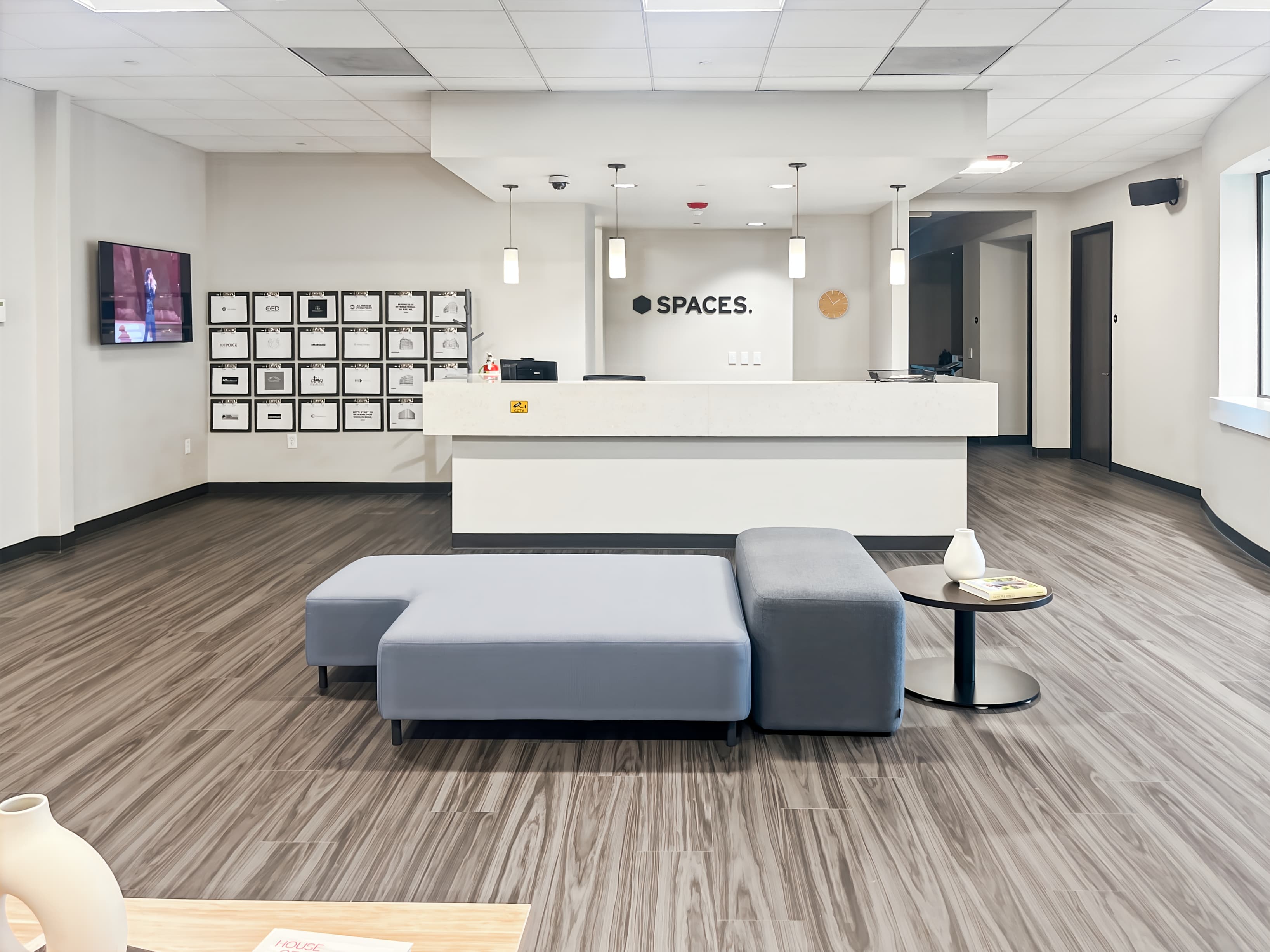 CA, Fresno - E River Park Circle image 4 CA, Fresno - E River Park Circle image 4