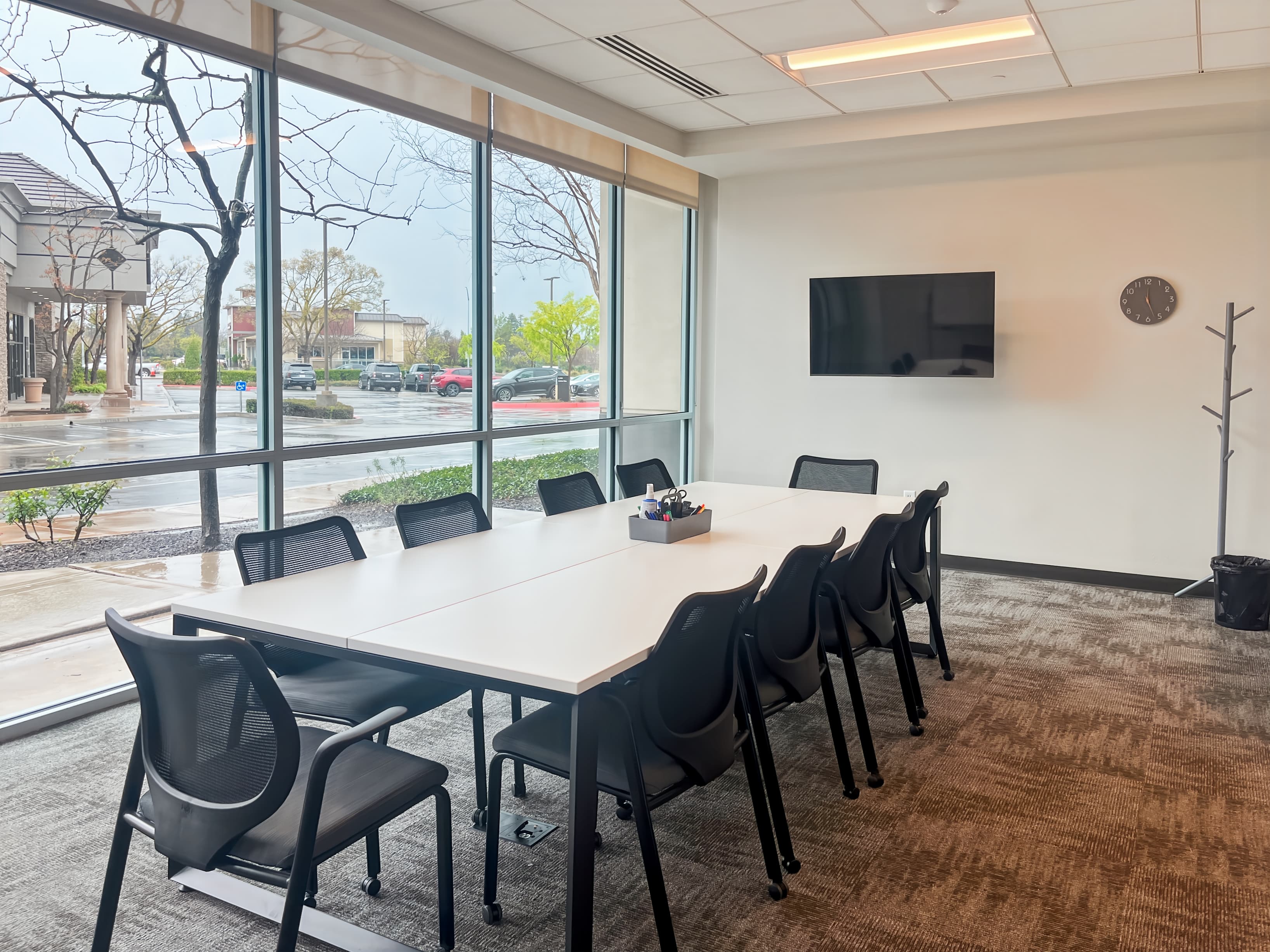 CA, Fresno - E River Park Circle image 2 CA, Fresno - E River Park Circle image 2