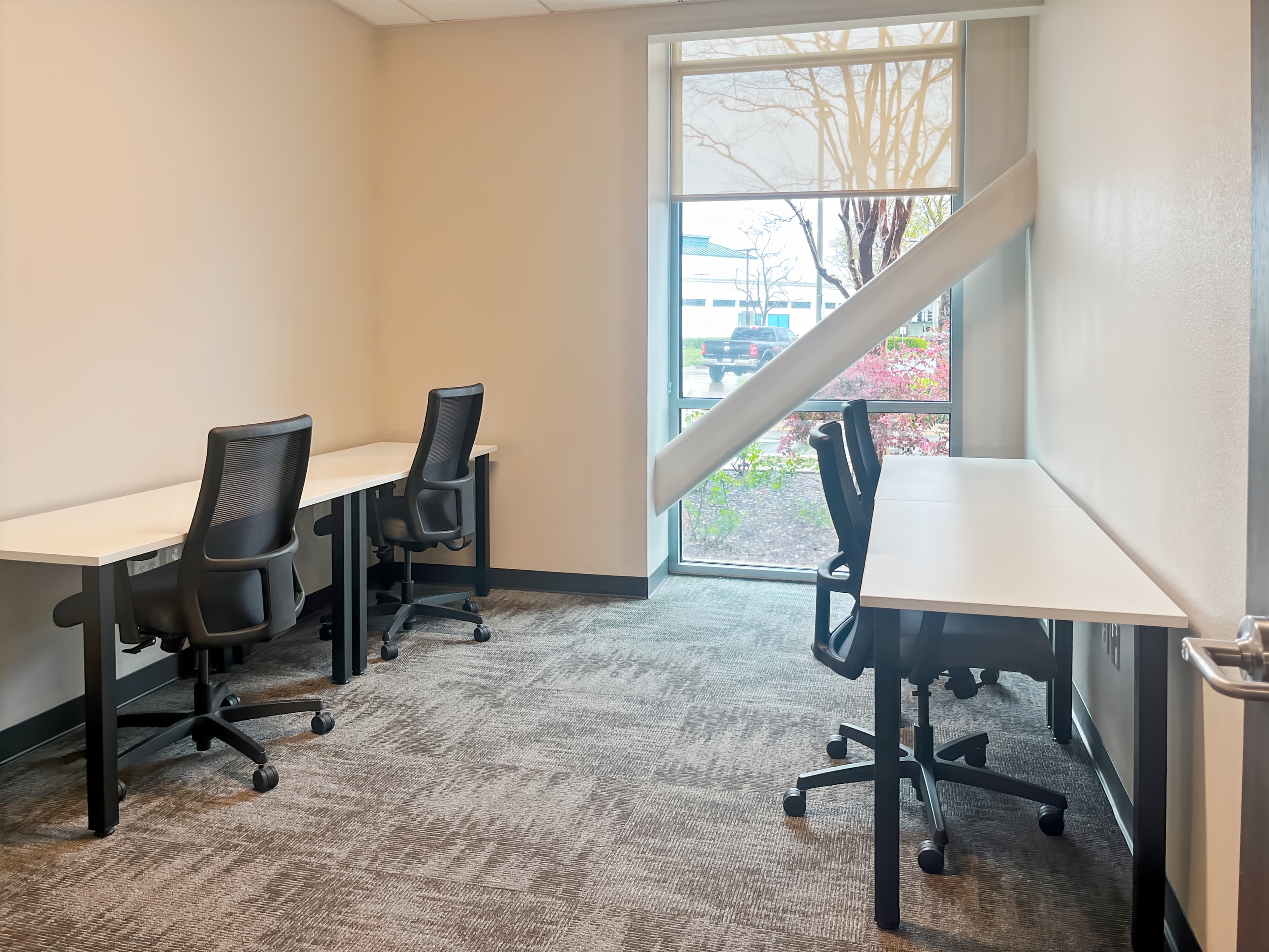 CA, Fresno - E River Park Circle image 5 CA, Fresno - E River Park Circle image 5