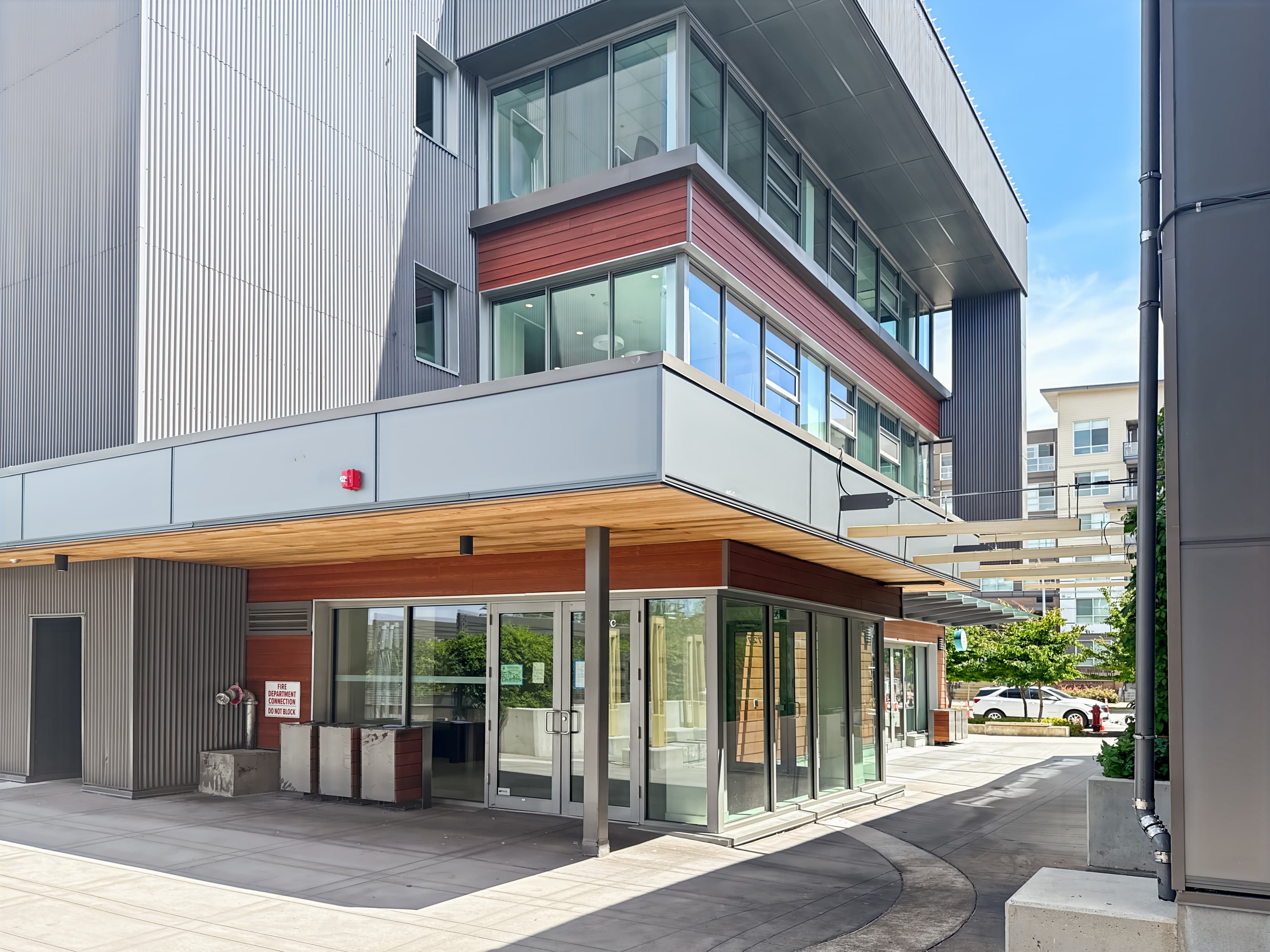 BC, Langley - Willoughby Town Centre image 8