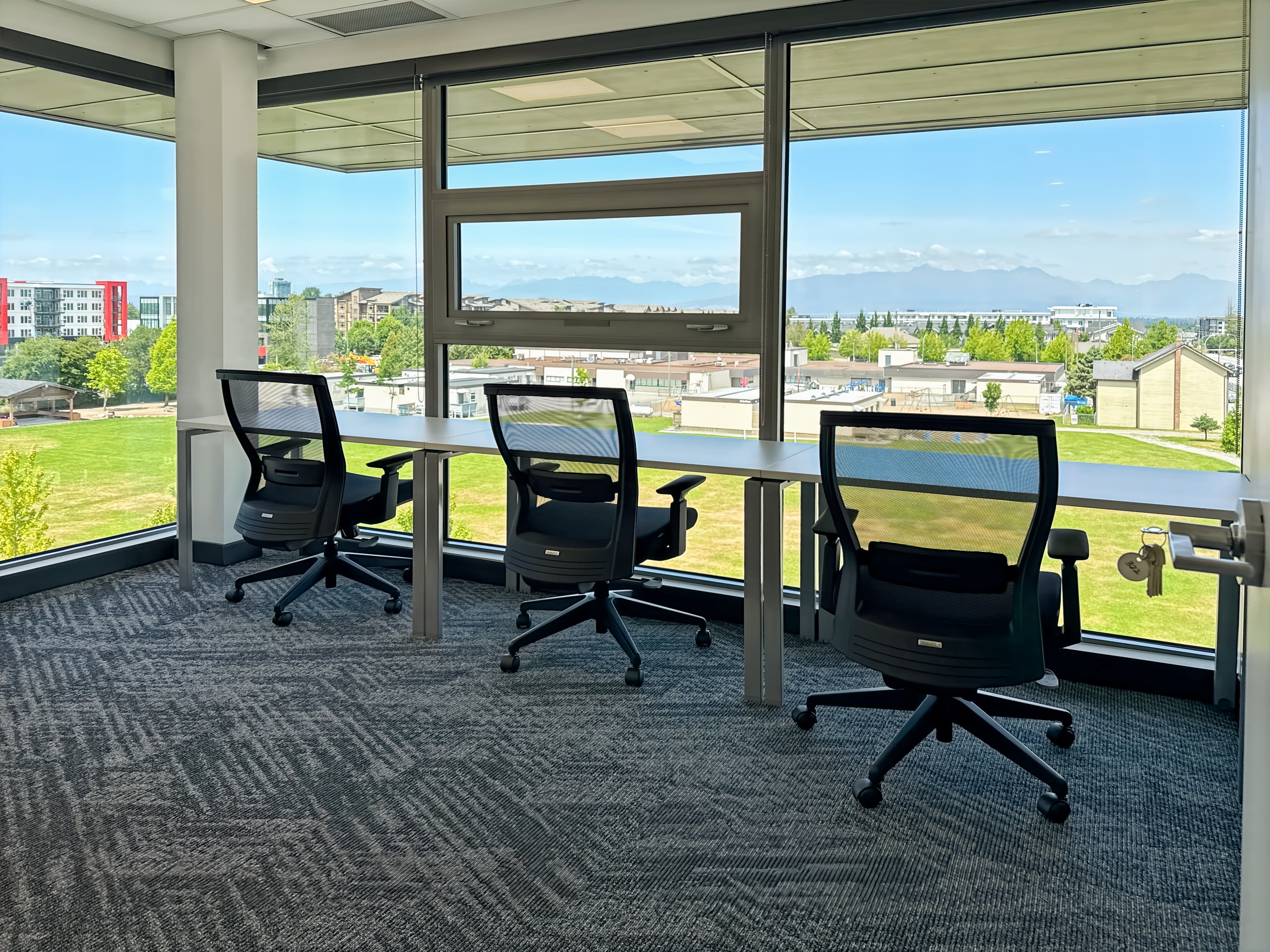 BC, Langley - Willoughby Town Centre image 7