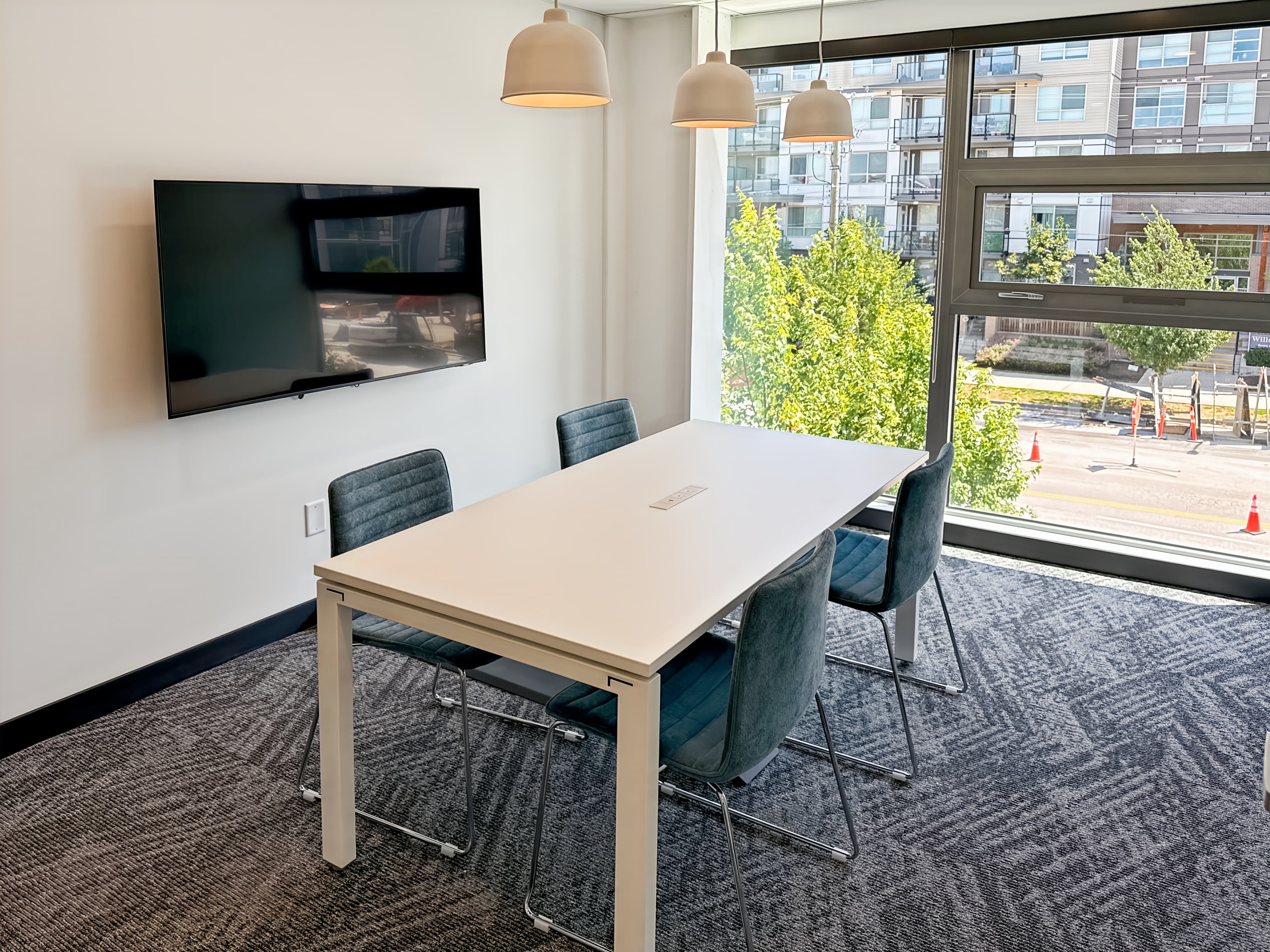 BC, Langley - Willoughby Town Centre image 9