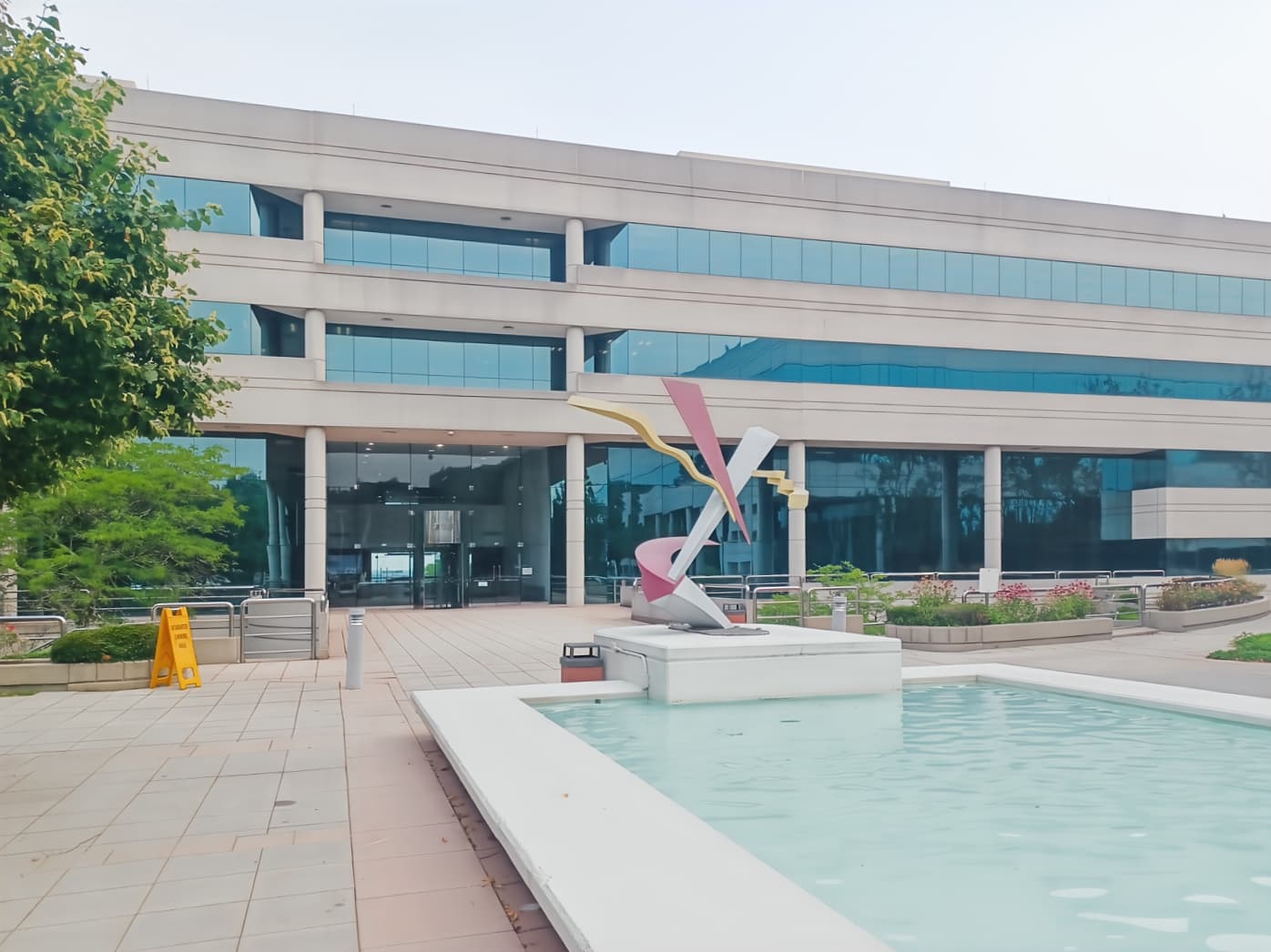 NY, Hauppauge - Veterans Memorial Highway image 2 NY, Hauppauge - Veterans Memorial Highway image 2