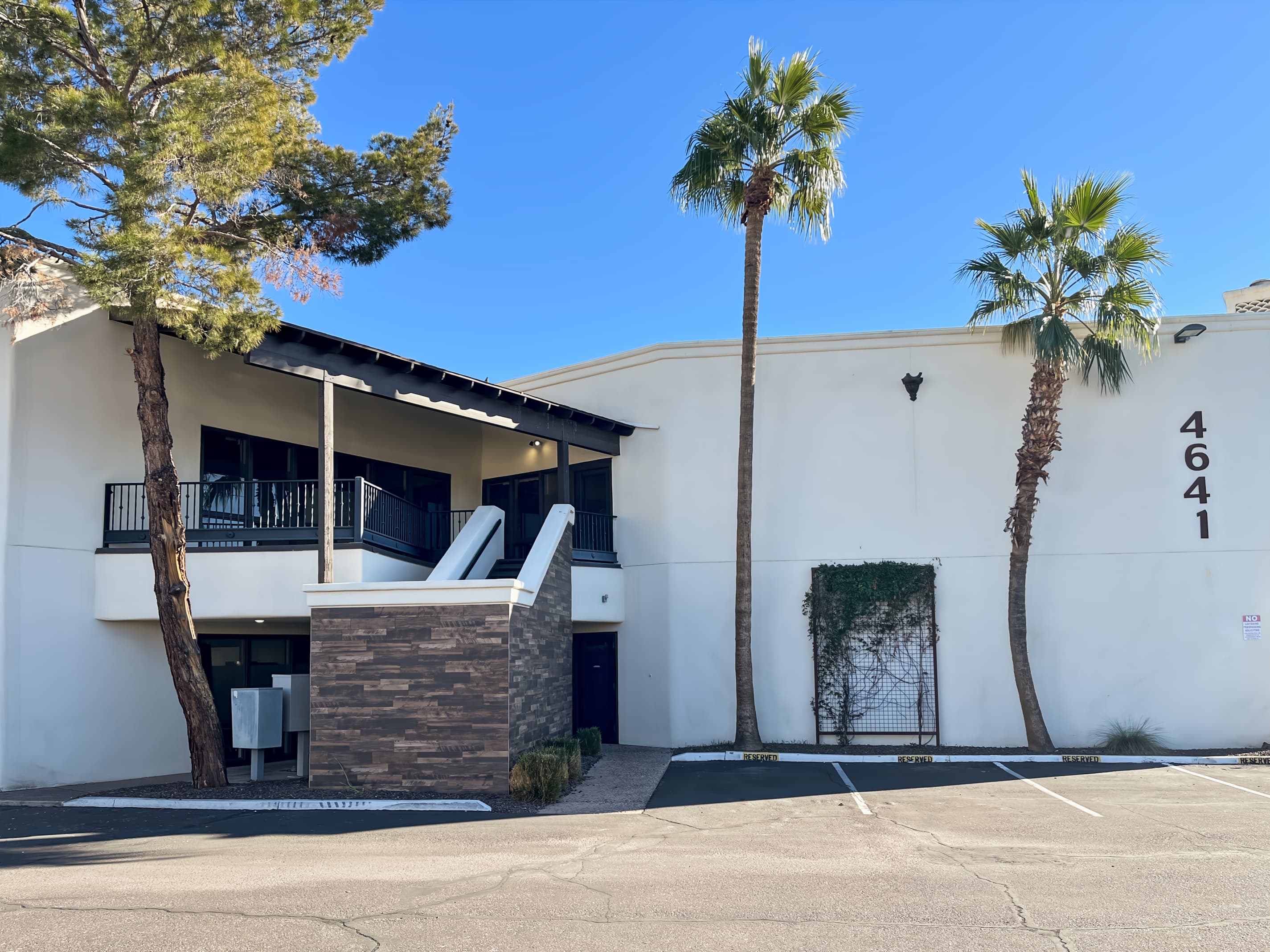 AZ, Phoenix- N 12th St image 3