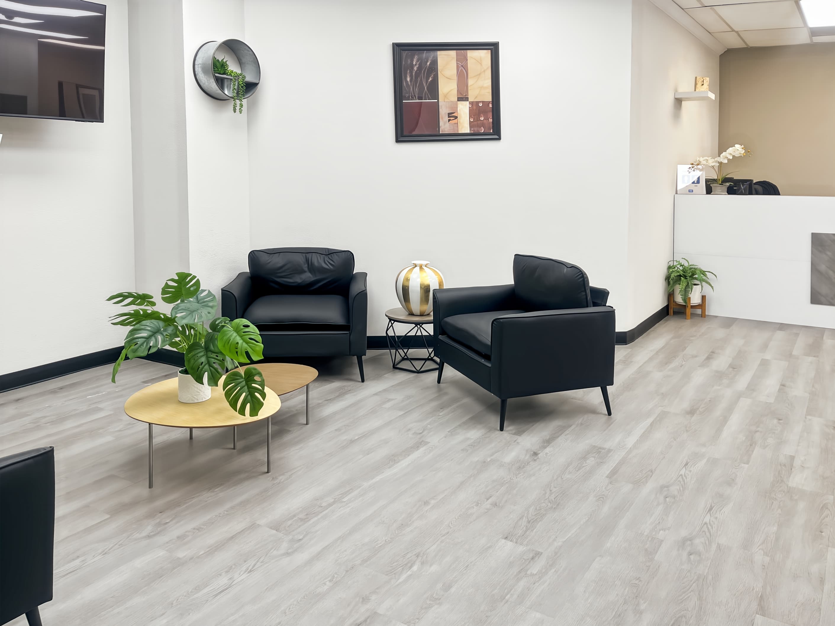 CA, Santa Clarita- Sierra Hwy image 7 CA, Santa Clarita- Sierra Hwy image 7