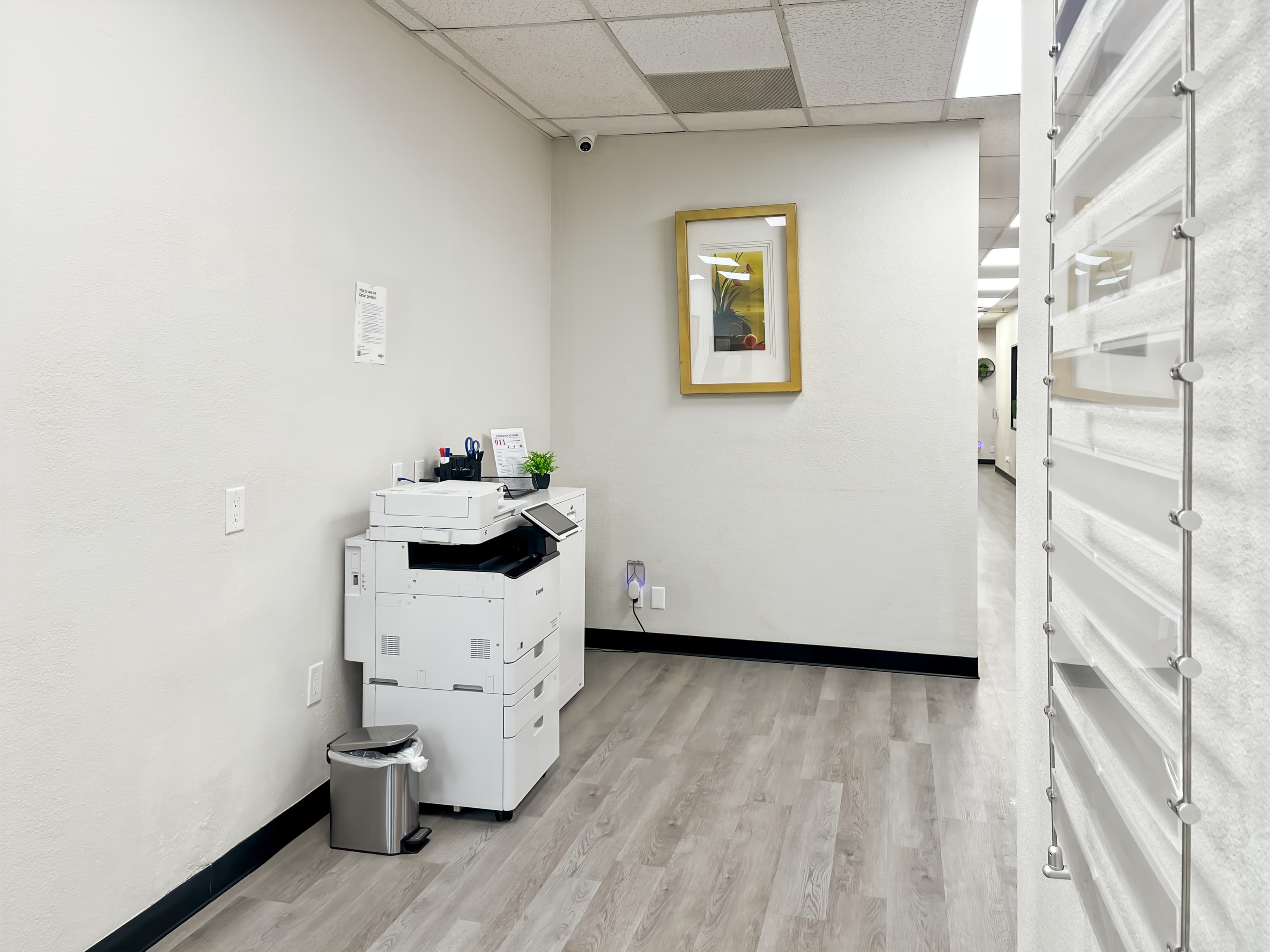 CA, Santa Clarita- Sierra Hwy image 11 CA, Santa Clarita- Sierra Hwy image 11