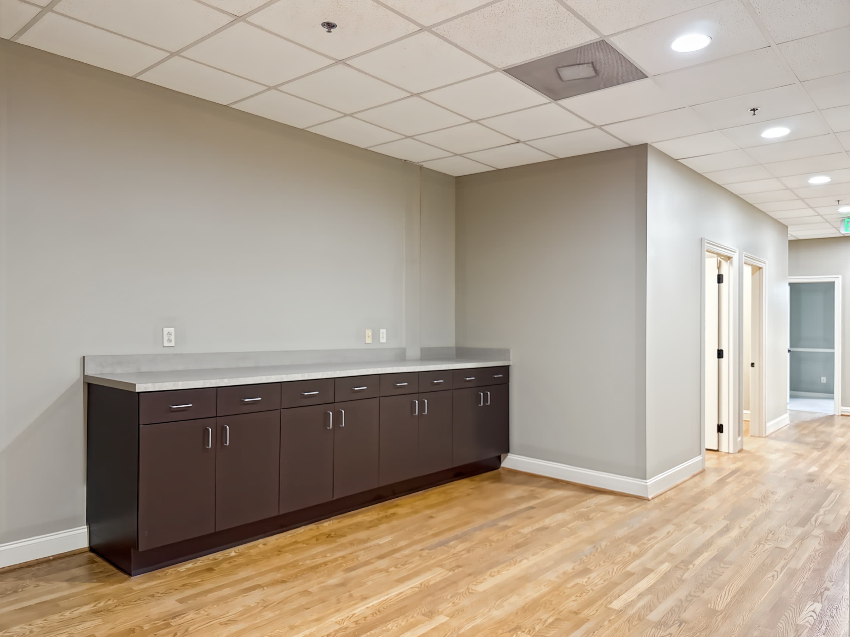 AL, Birmingham - 1st Ave N image 10