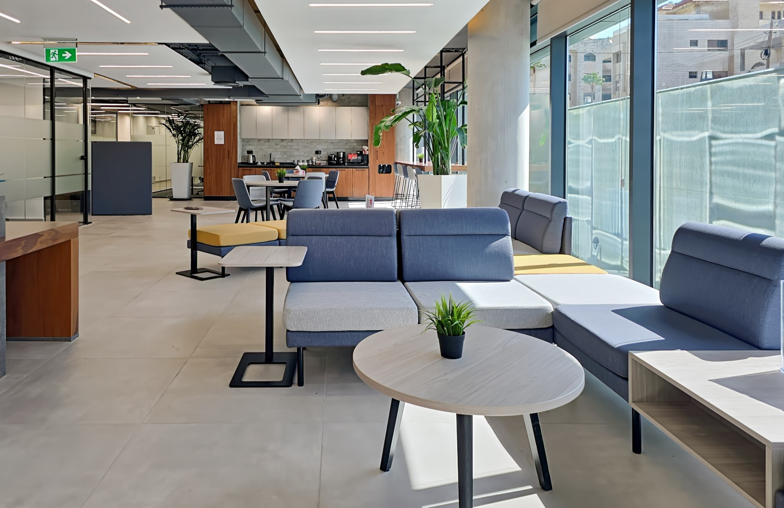 Amman, Ibrahimiyah Plaza image 1 Amman, Ibrahimiyah Plaza image 1