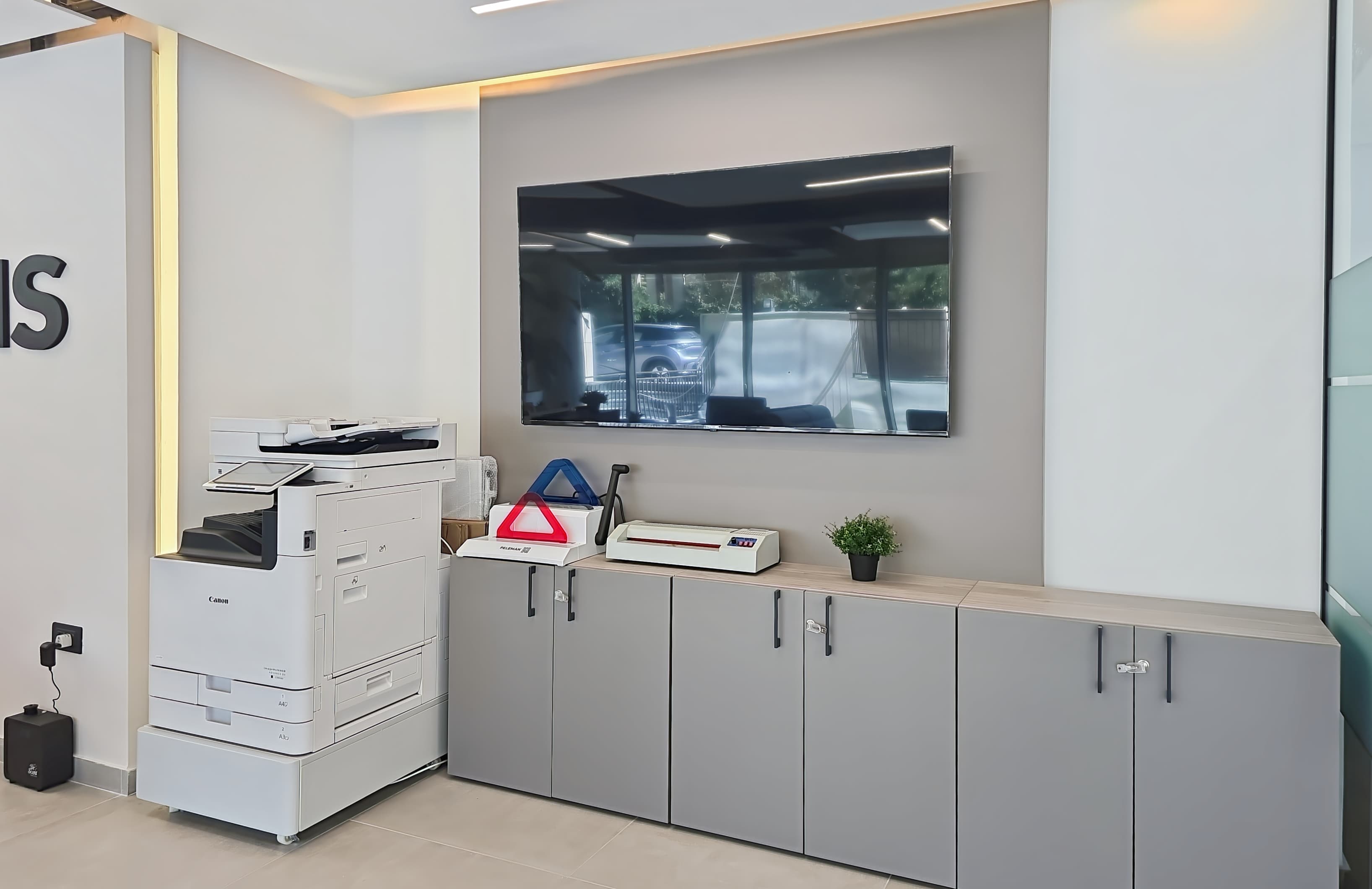 Amman, Ibrahimiyah Plaza image 11 Amman, Ibrahimiyah Plaza image 11