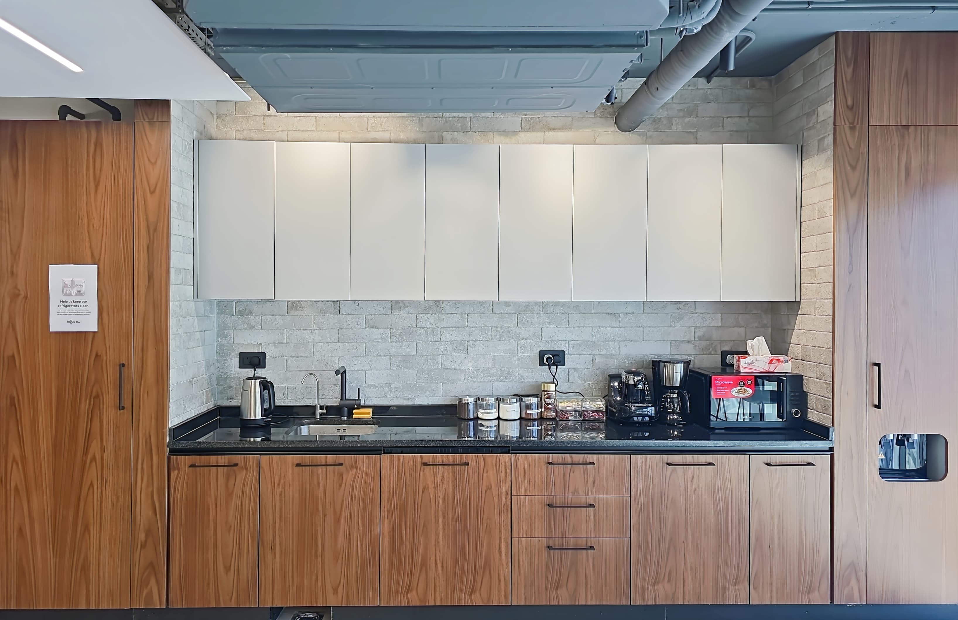 Amman, Ibrahimiyah Plaza image 7 Amman, Ibrahimiyah Plaza image 7