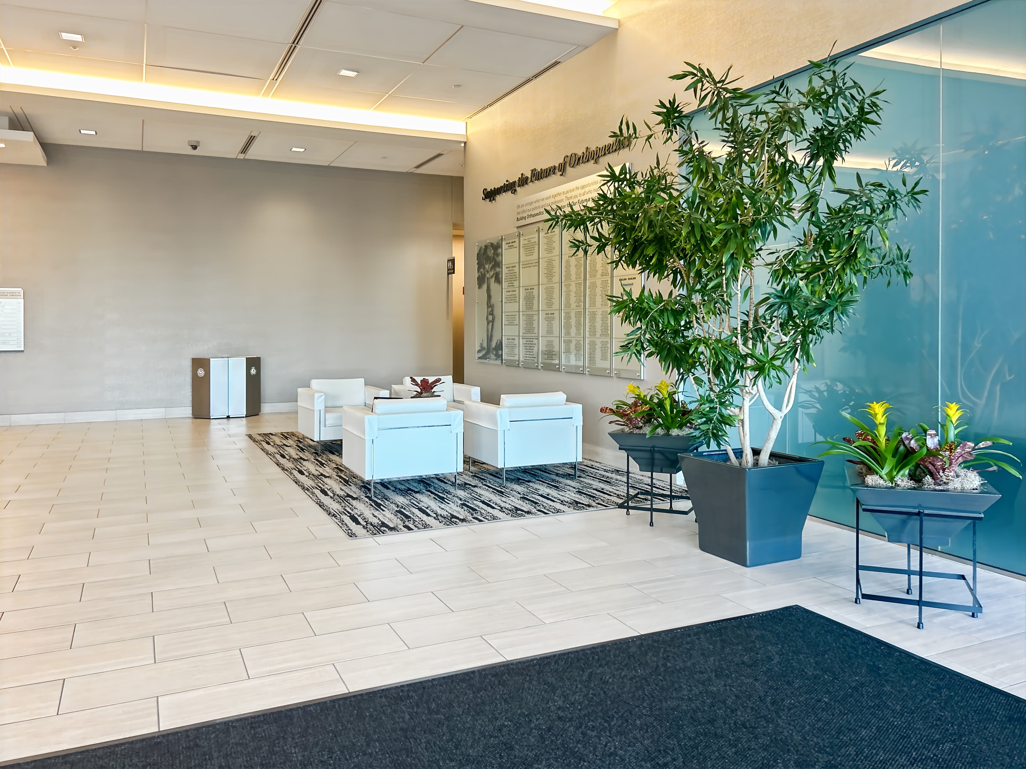 IL, Rosemont - O'Hare image 2