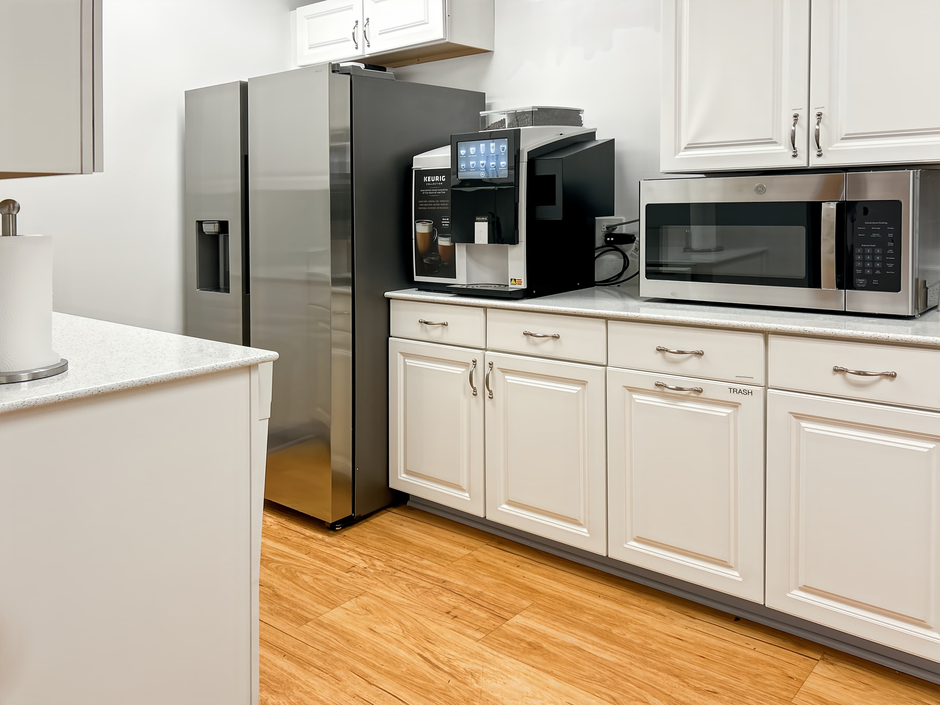 IL, Winfield - County Farm Rd image 8