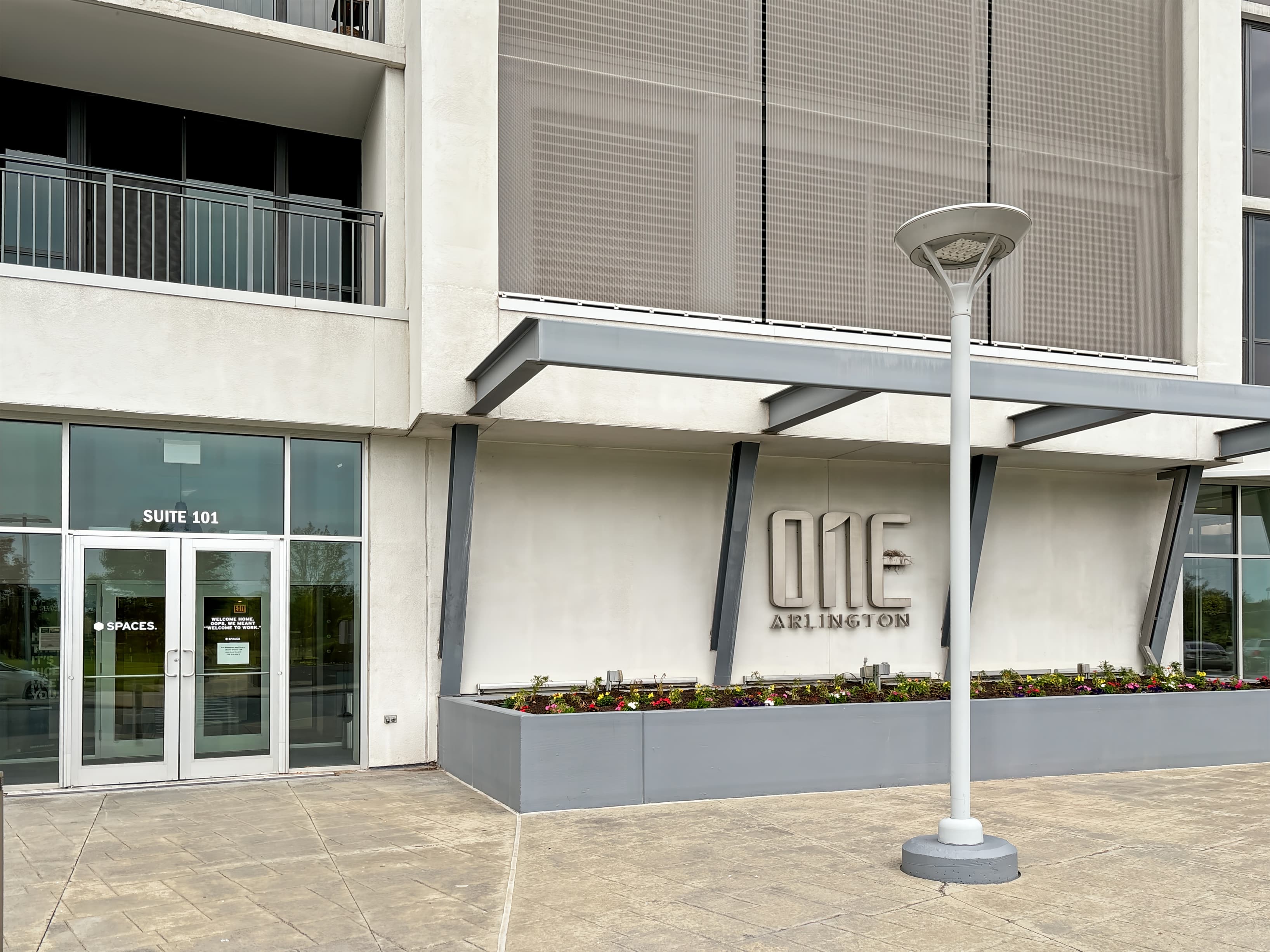 IL, Arlington Heights - W Stonegate Blvd image 5