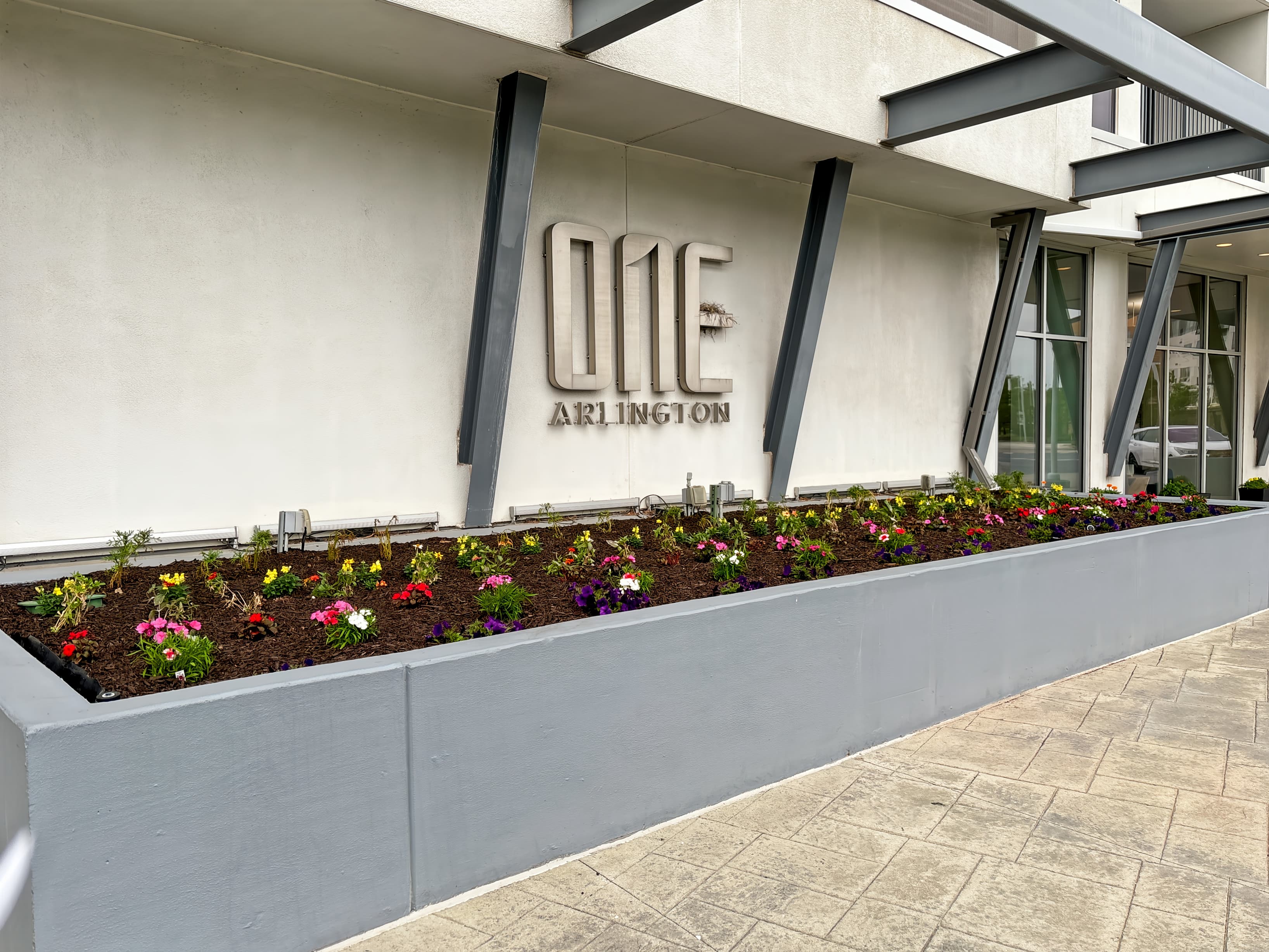 IL, Arlington Heights - W Stonegate Blvd image 4