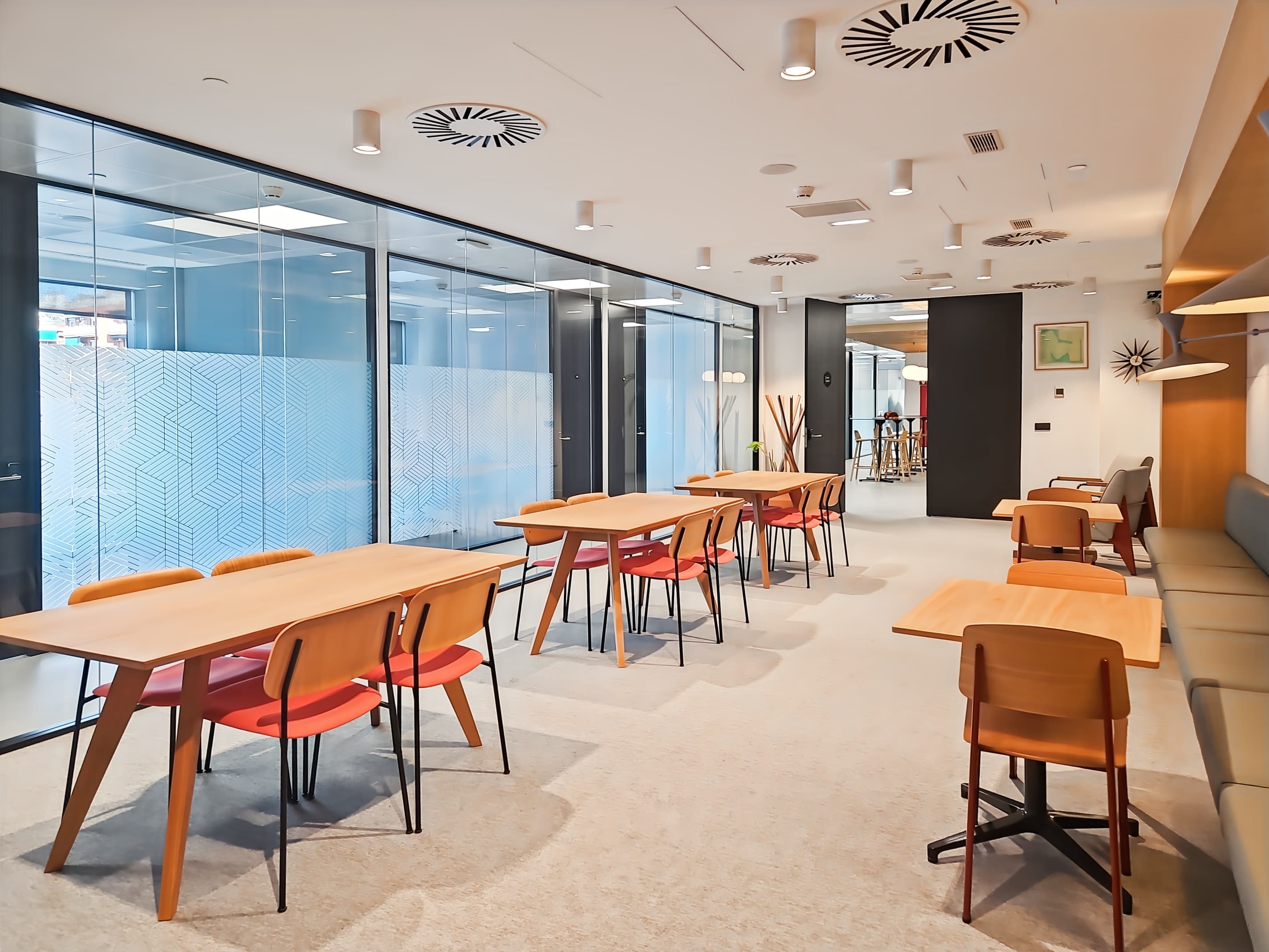 Barcelona, Torre Llevant image 6 Barcelona, Torre Llevant image 6