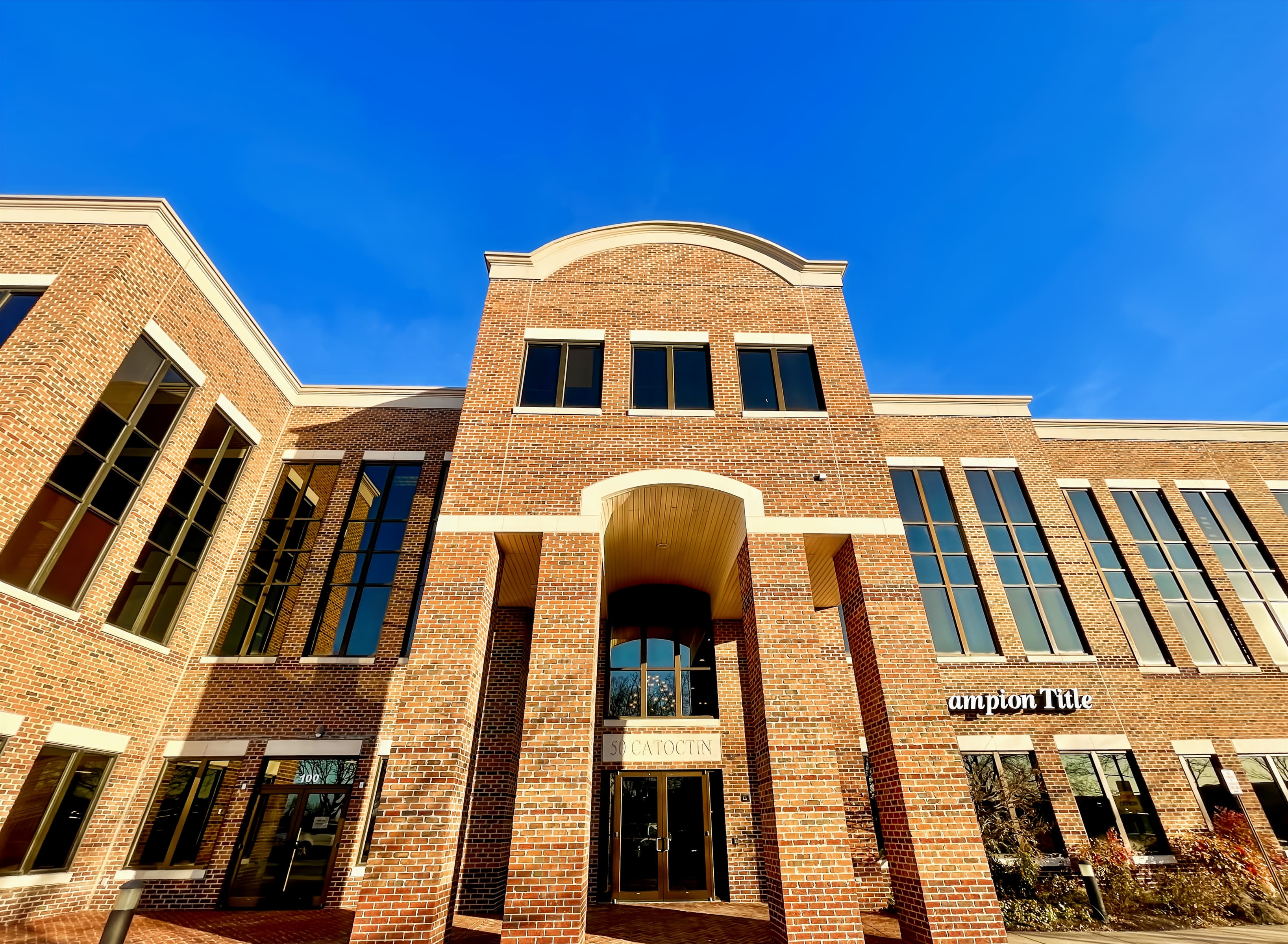 VA, Leesburg - Catoctin Cir image 1 VA, Leesburg - Catoctin Cir image 1