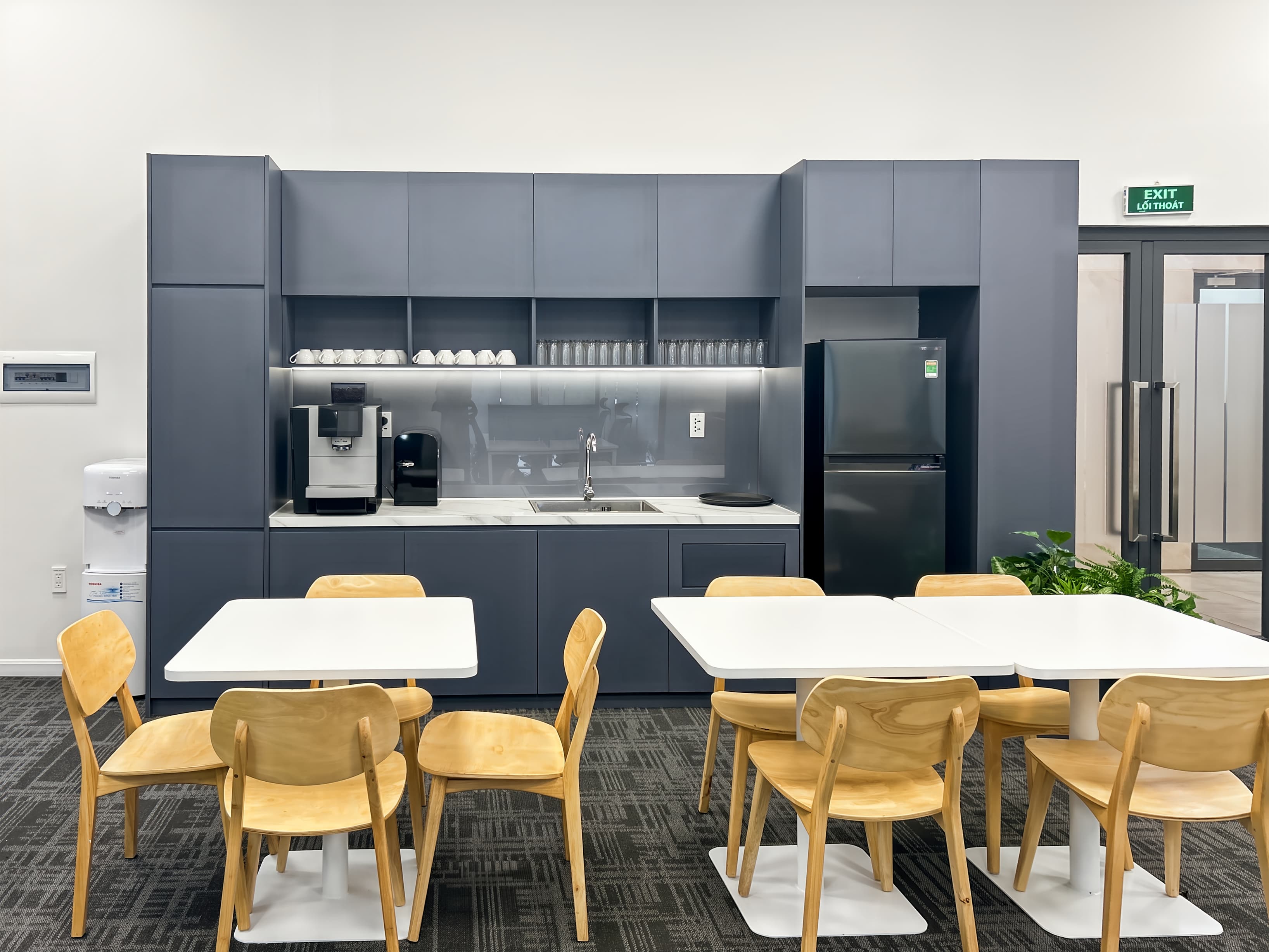 Ho Chi Minh, L'Mak image 8 Ho Chi Minh, L'Mak image 8