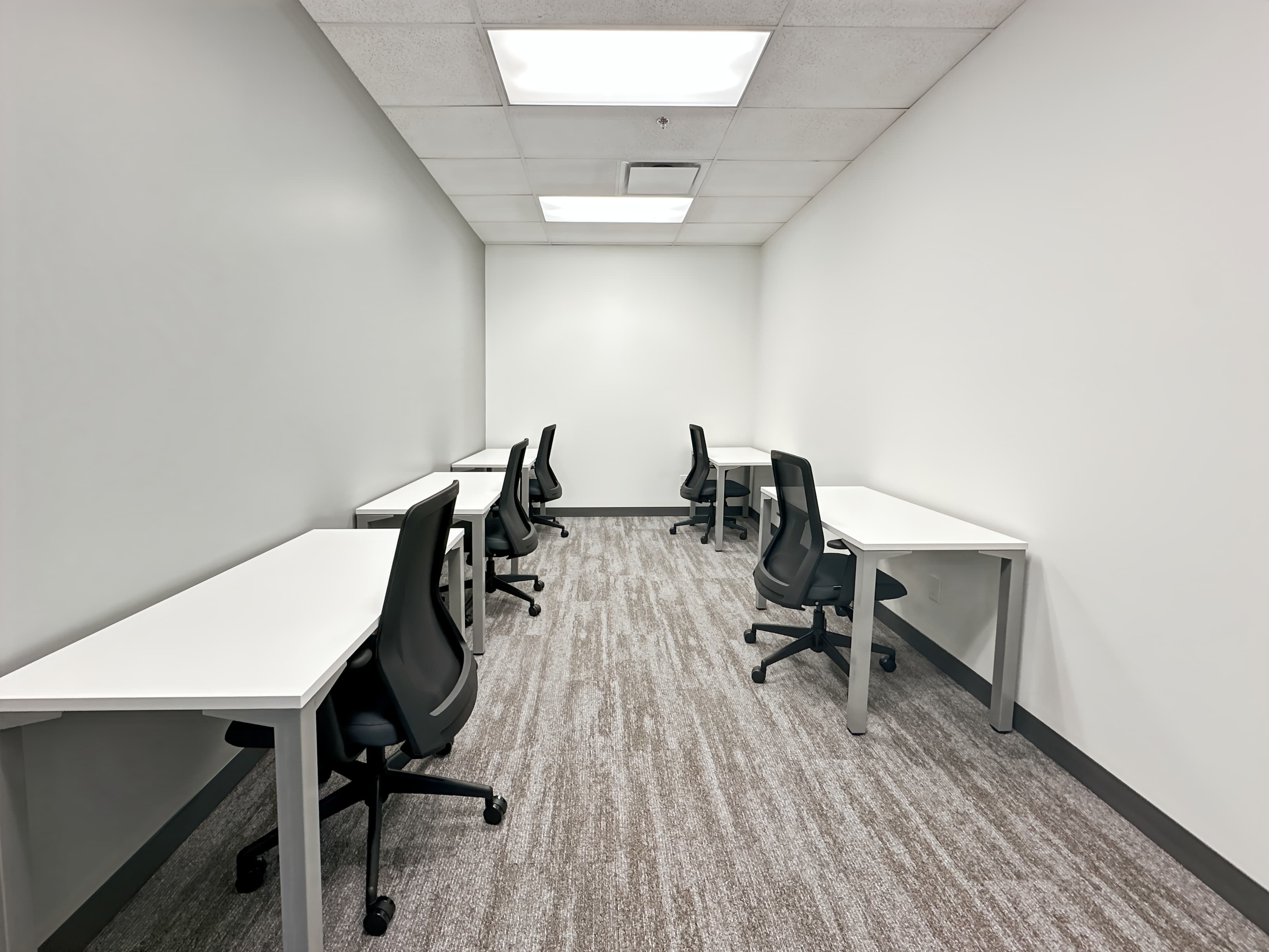 BC, Surrey - Benchmark Business Centre image 9