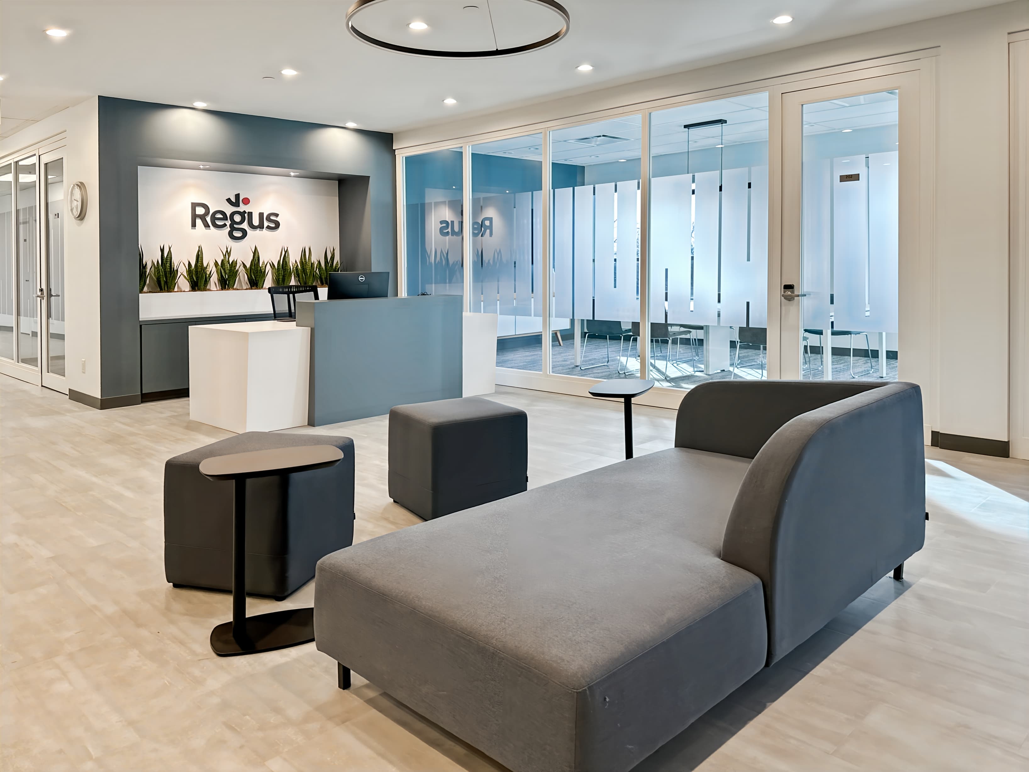 BC, Surrey - Benchmark Business Centre image 4