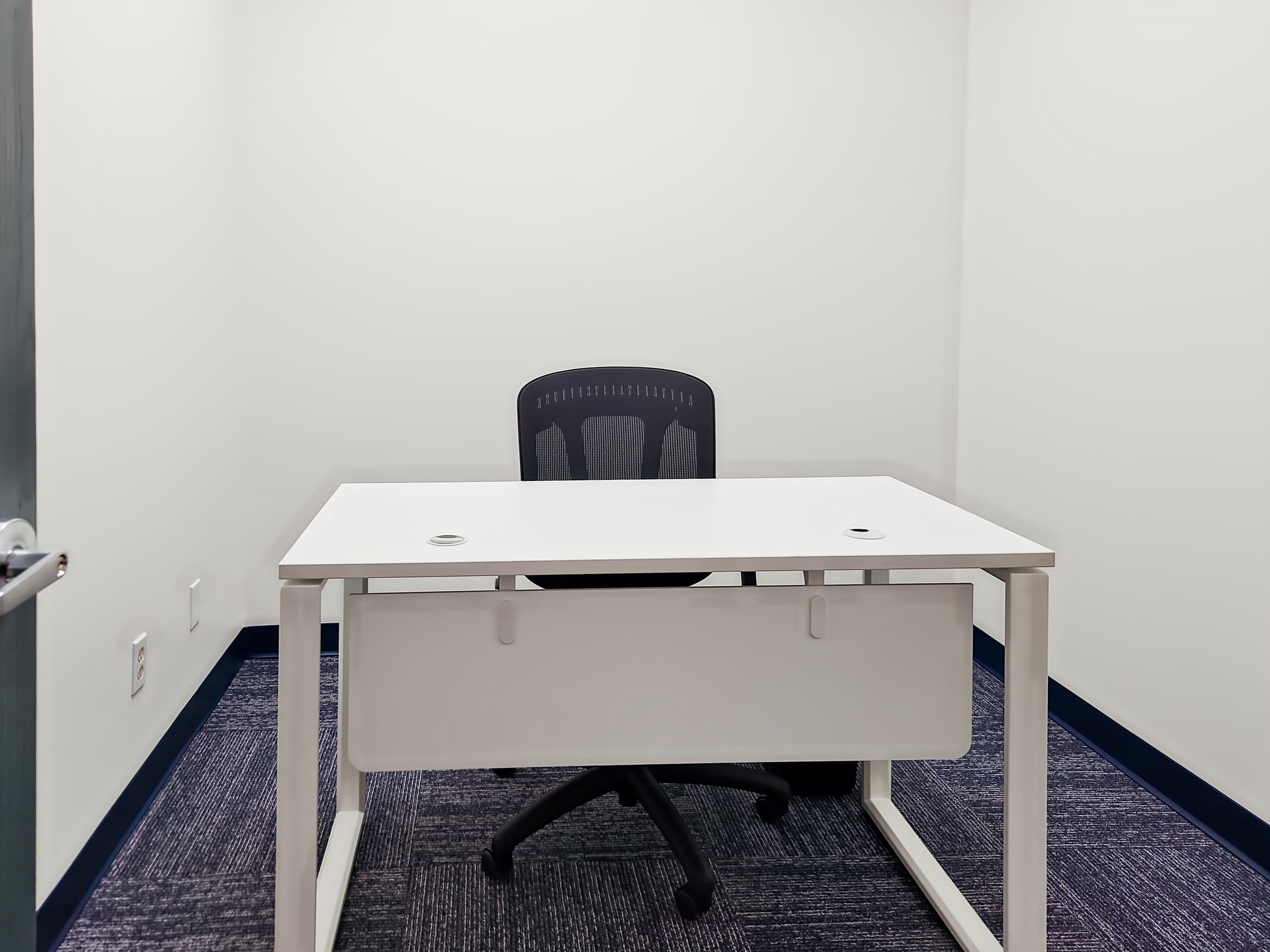 NY, Rochester - Monroe Ave image 7 NY, Rochester - Monroe Ave image 7