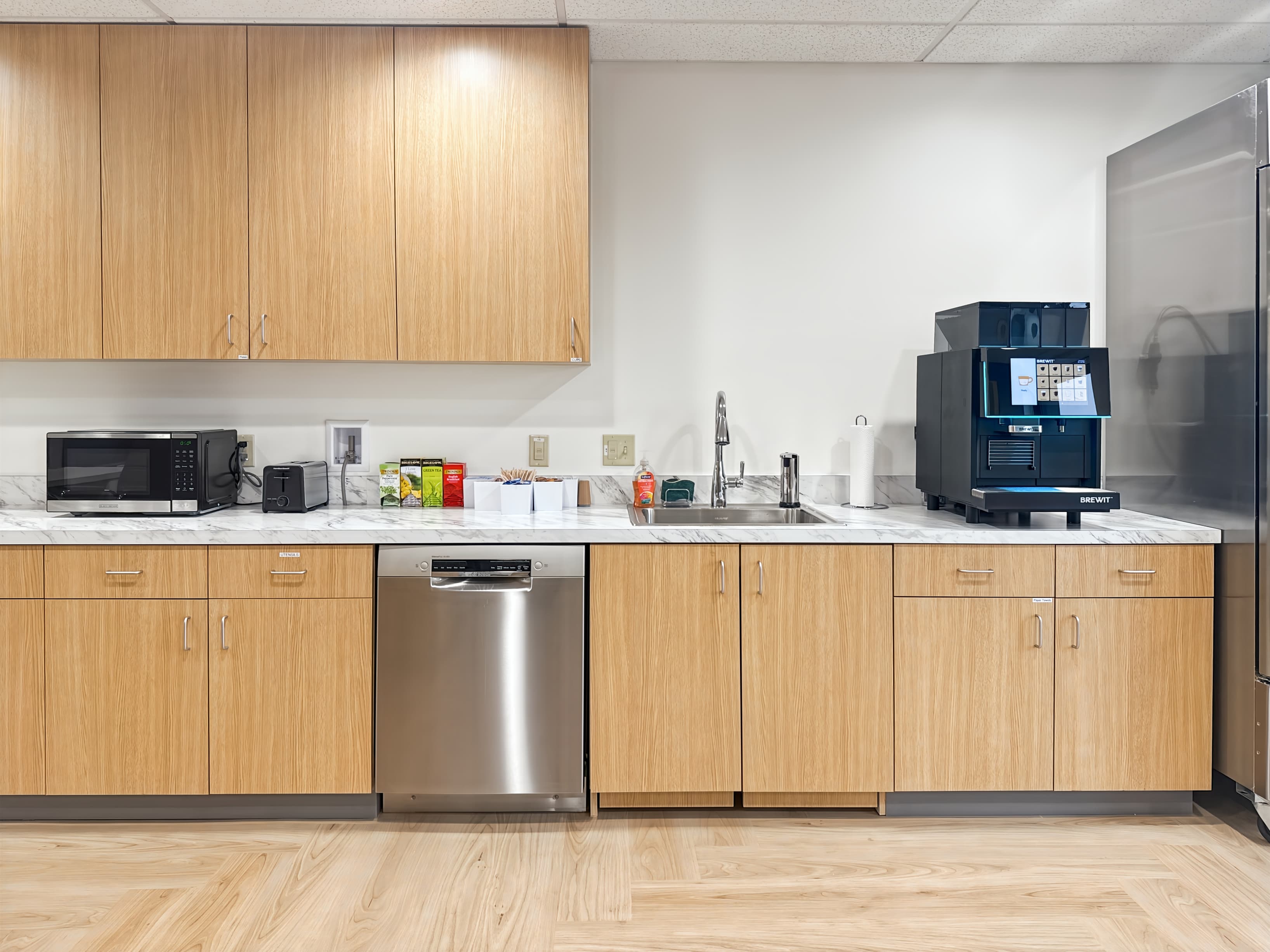 CO, Lakewood - Wadsworth Blvd image 13