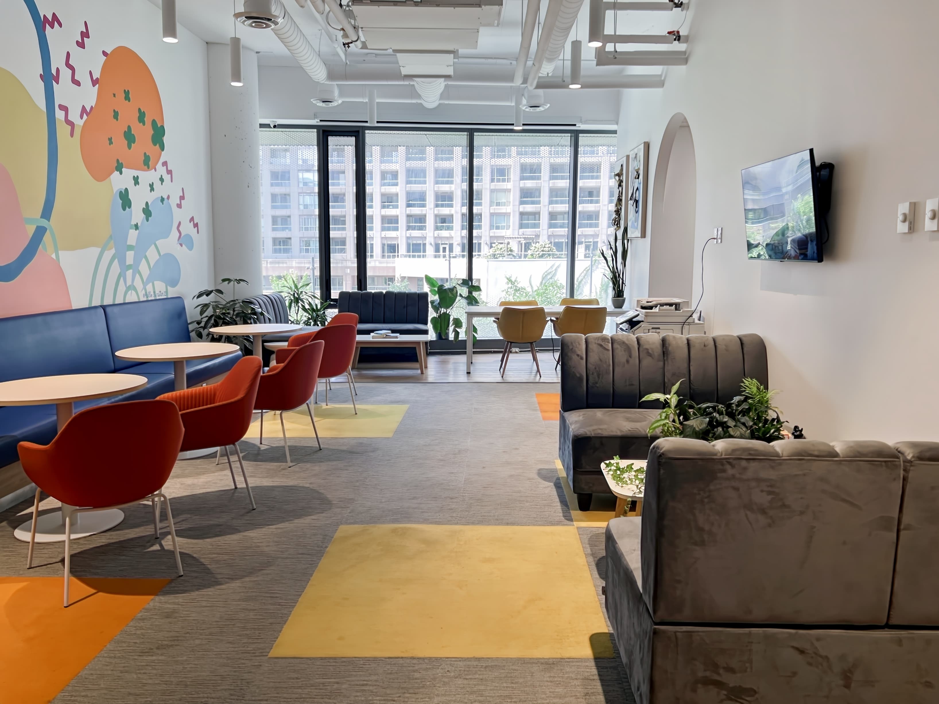 ON, Toronto - Wellesley Street West image 10