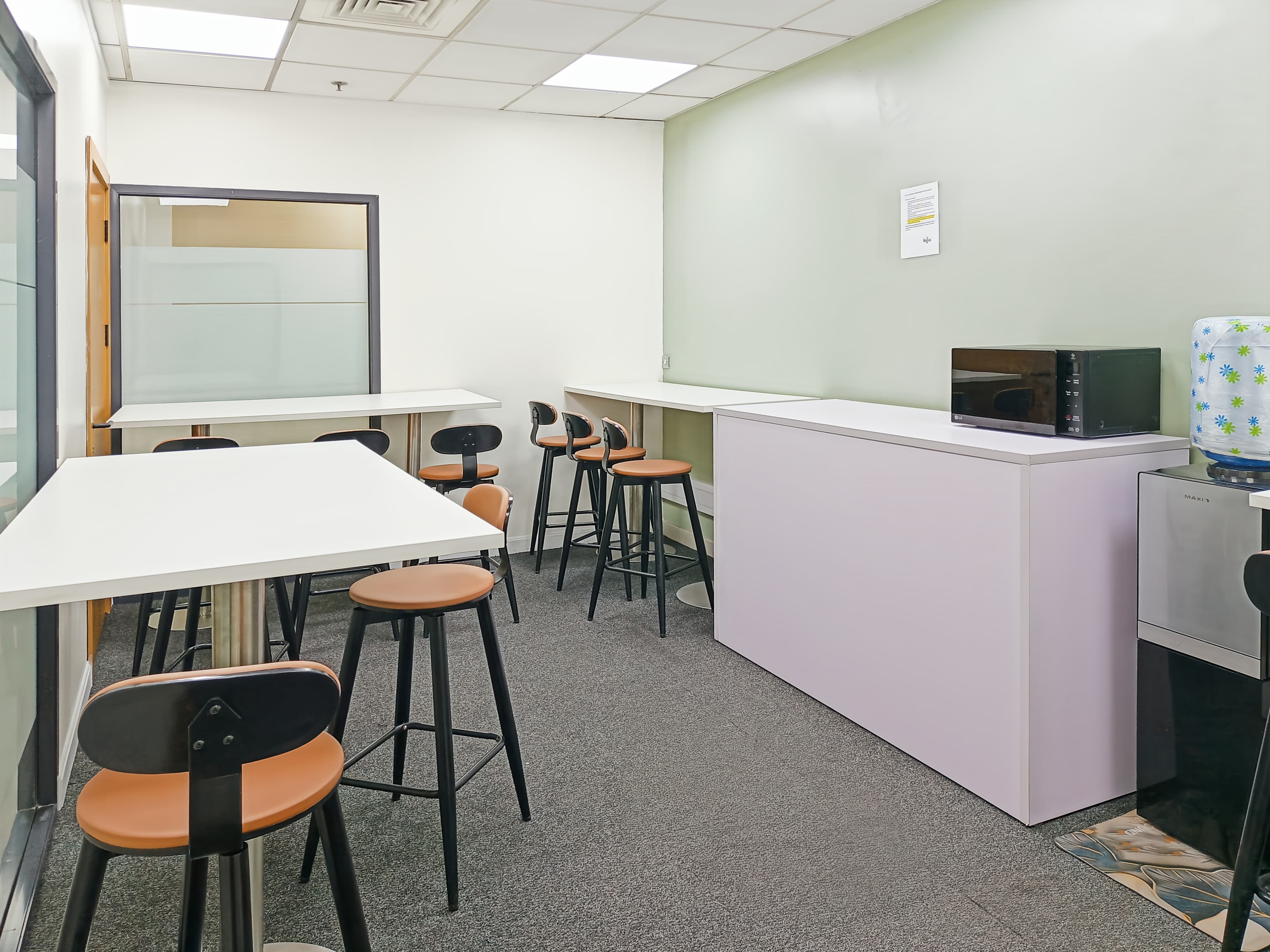 Lagos, Mansard Place image 5