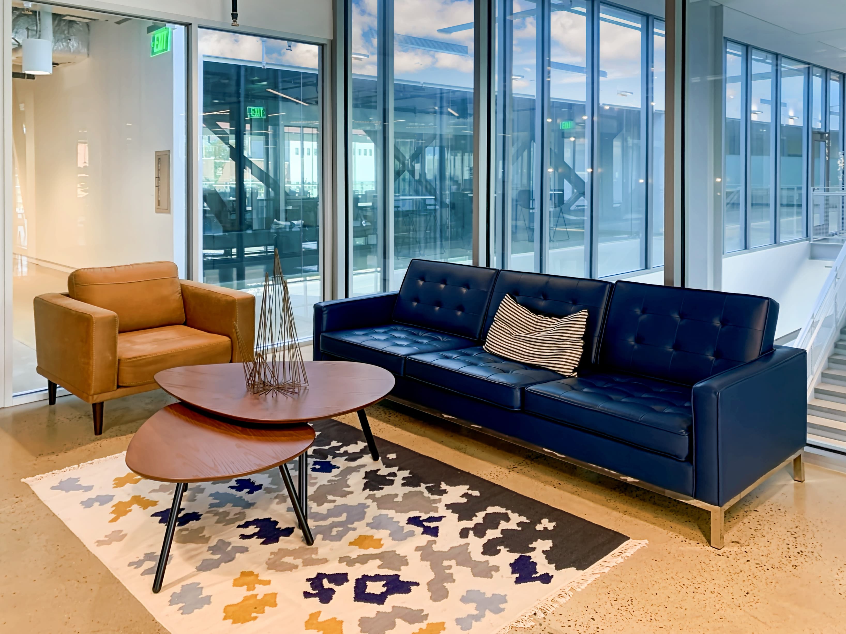 MD, North Bethesda - Parklawn Dr image 2