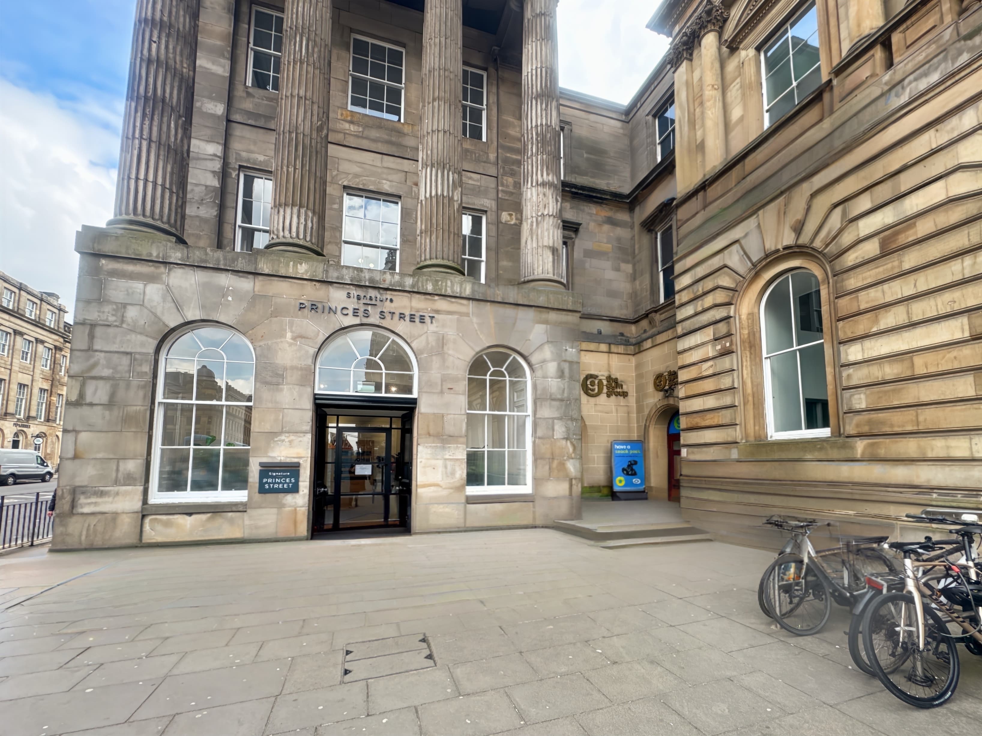 Edinburgh, 6 Waterloo Place image 13