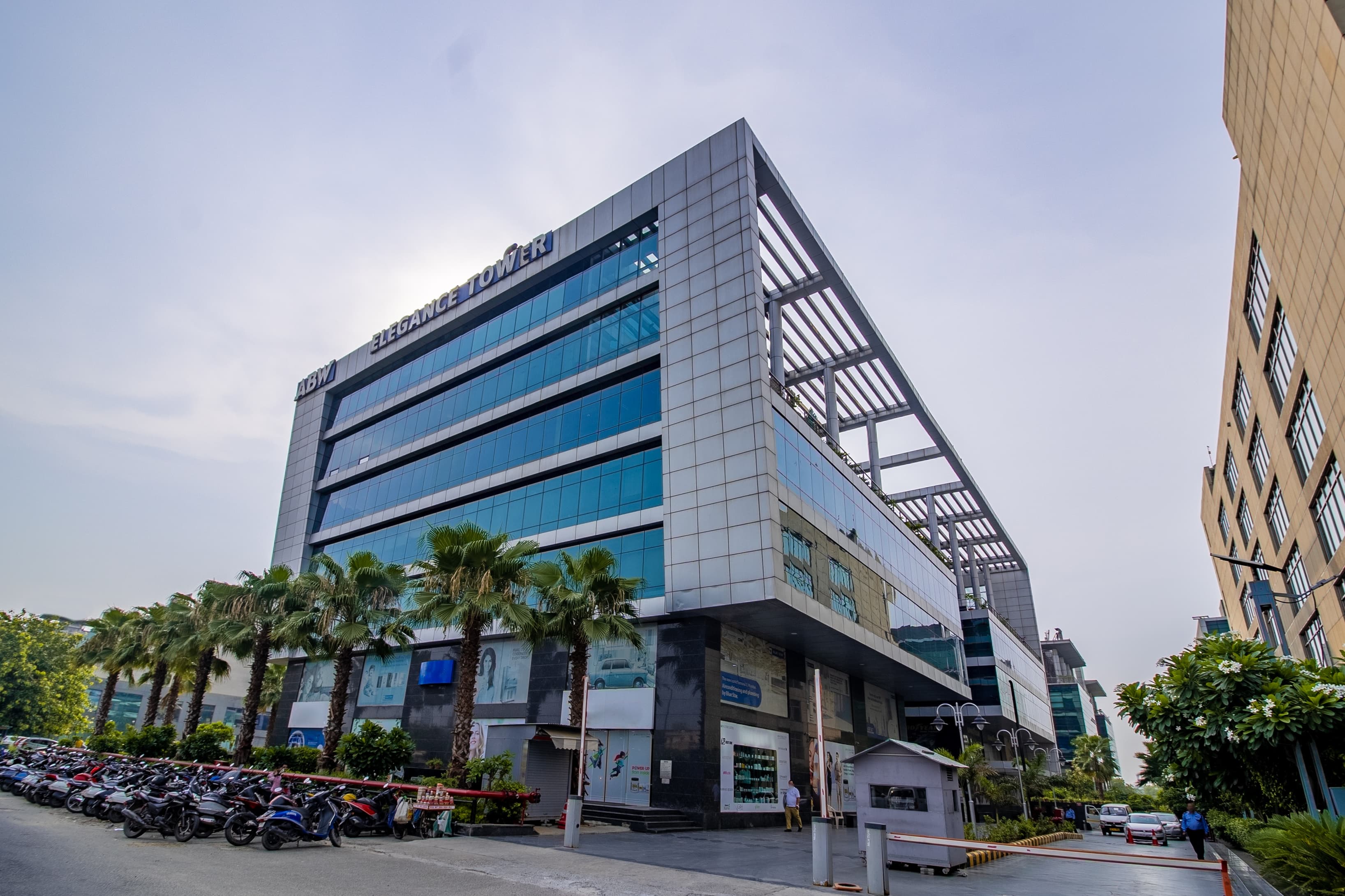 NEW DELHI, Elegance image 3 NEW DELHI, Elegance image 3