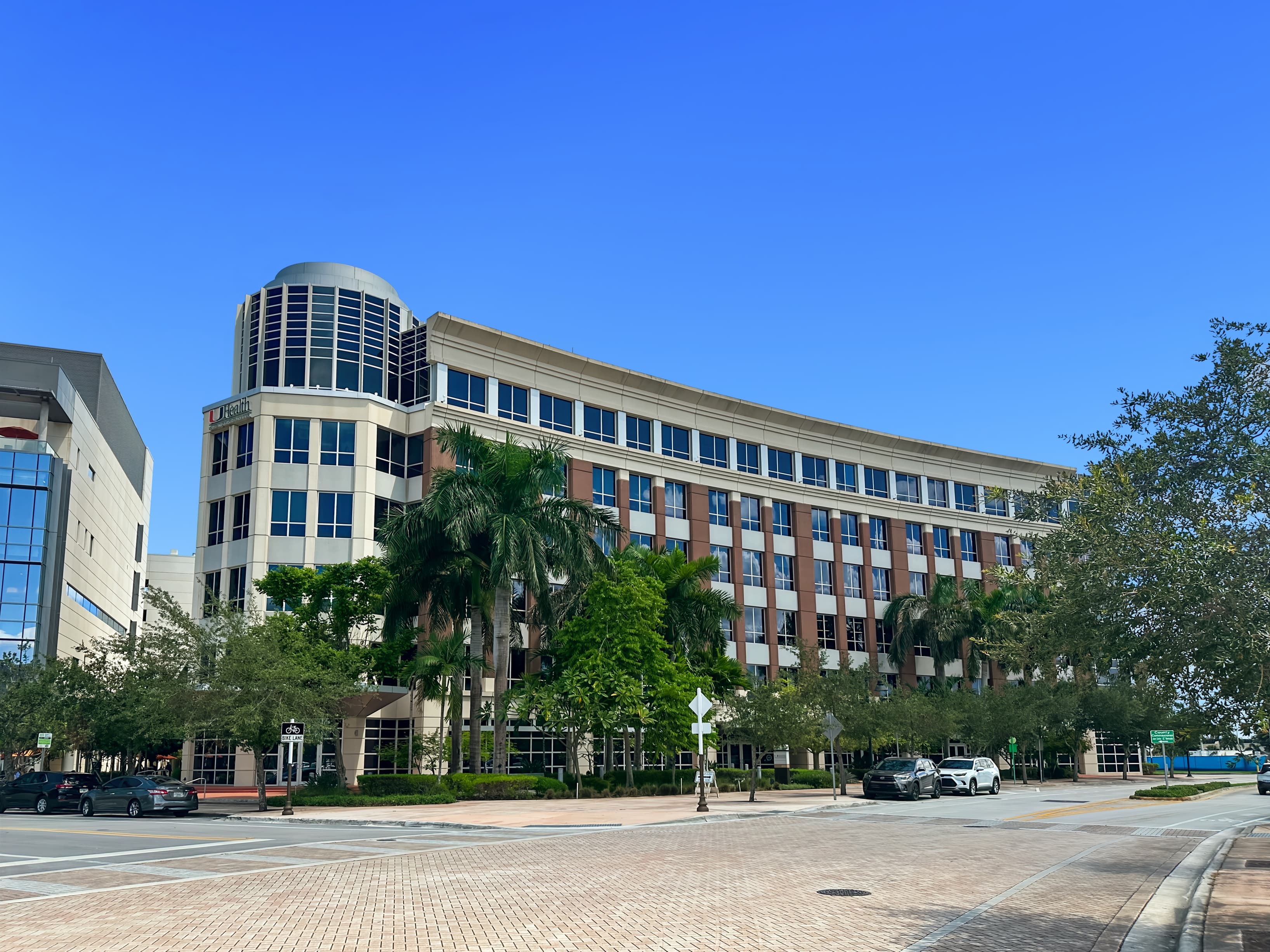 NJ, Newark - 3 Gateway Center image 4