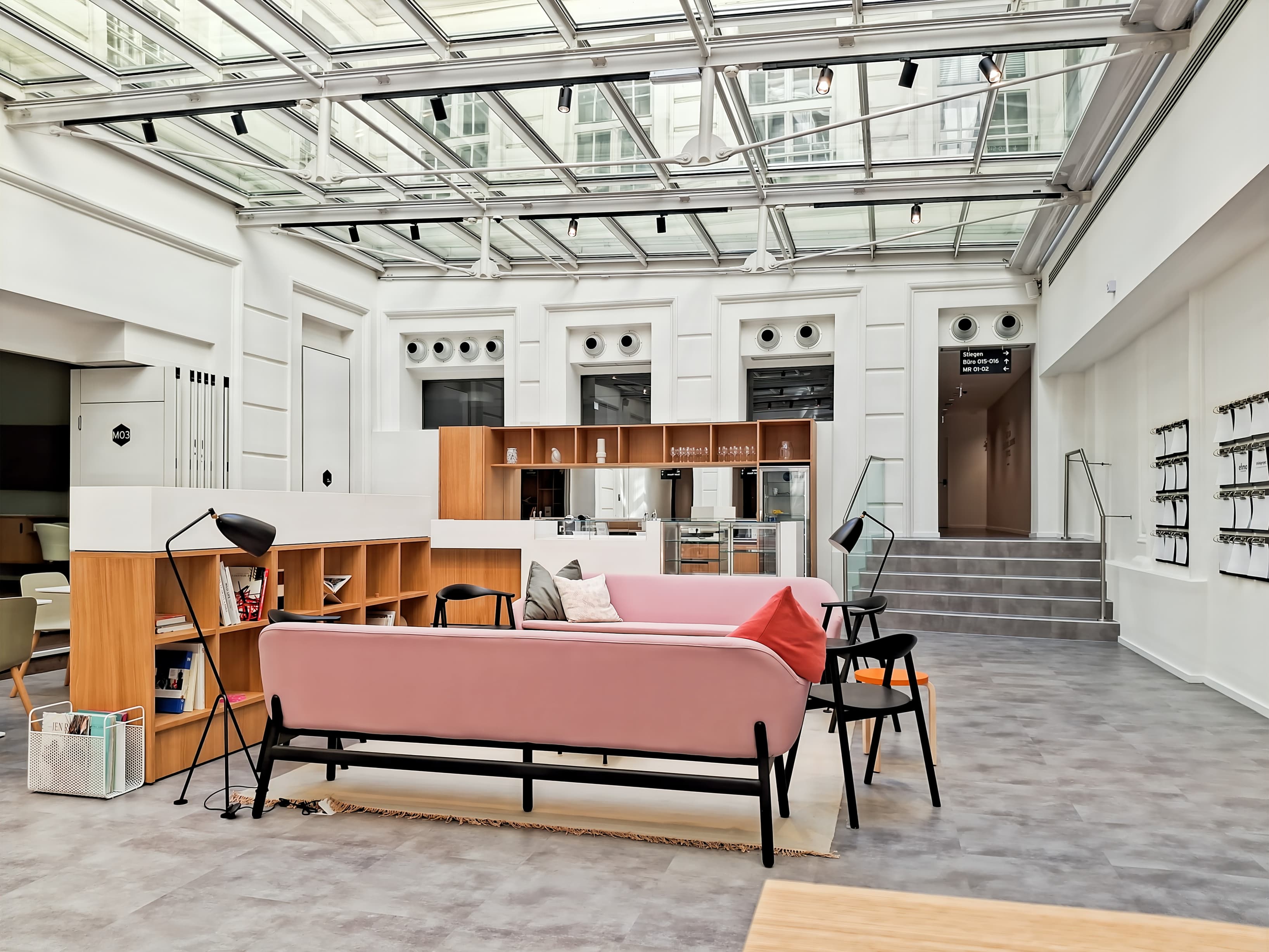 Vienna, Schwarzenbergplatz image 14 Vienna, Schwarzenbergplatz image 14