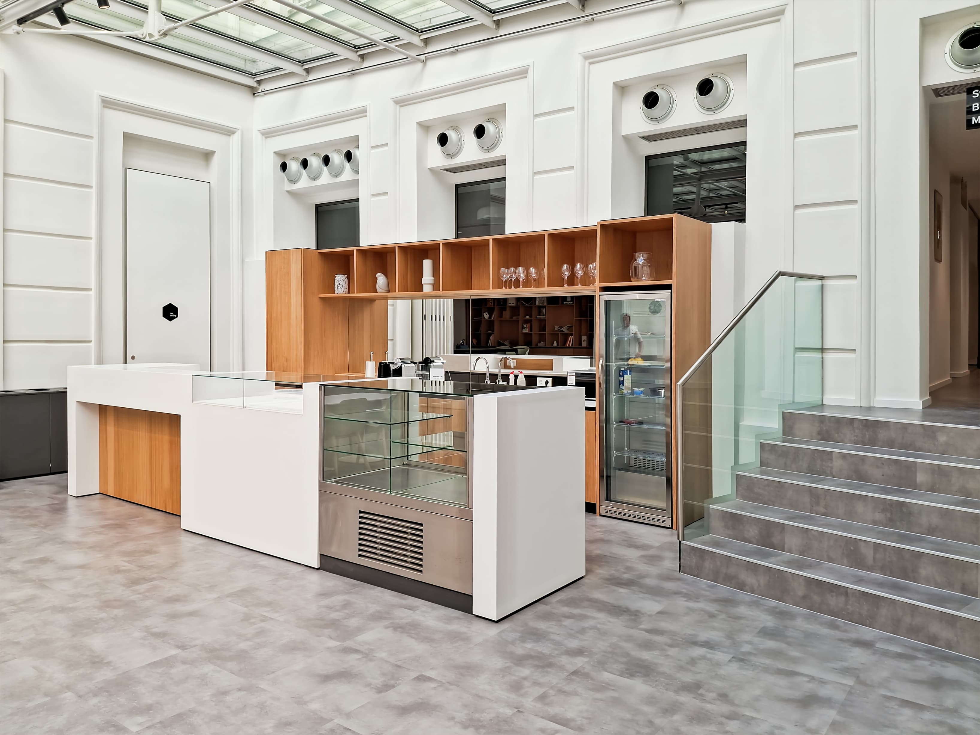 Vienna, Schwarzenbergplatz image 12 Vienna, Schwarzenbergplatz image 12