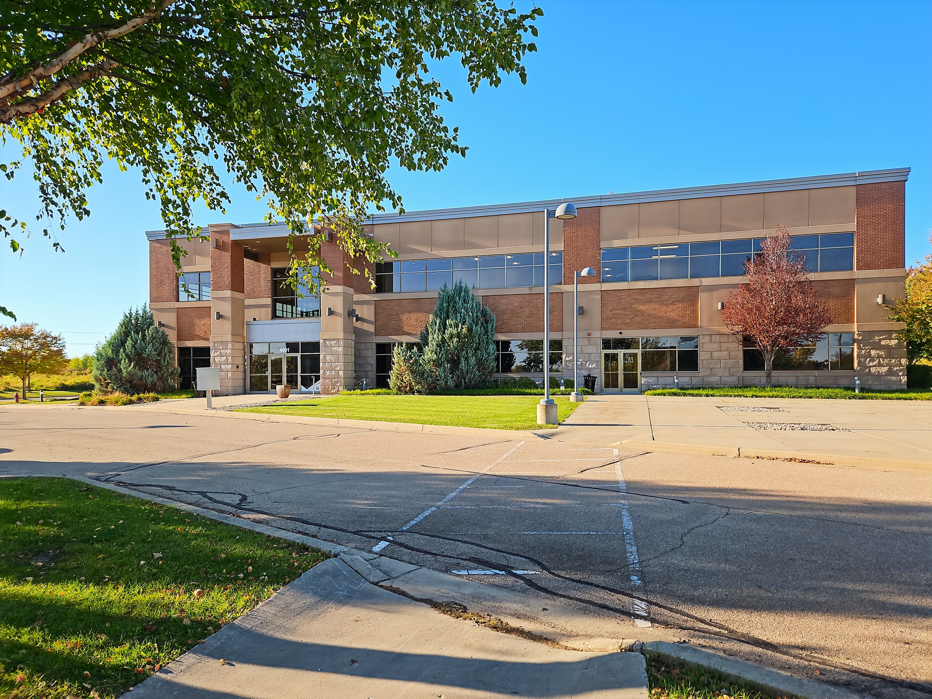 WI, Madison - Eastpark Blvd image 3 WI, Madison - Eastpark Blvd image 3