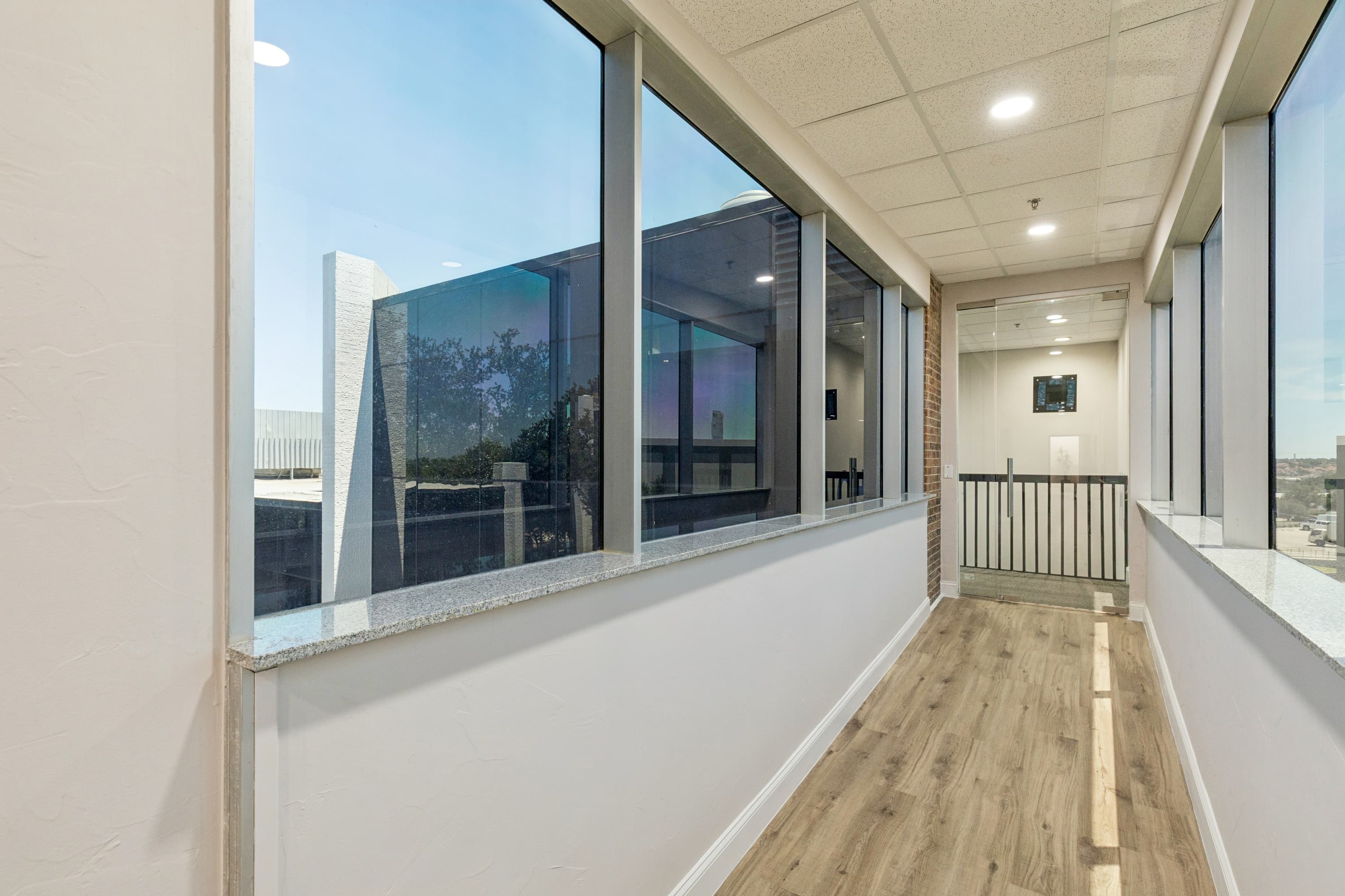 TX, Irving - Belt Line Rd image 8