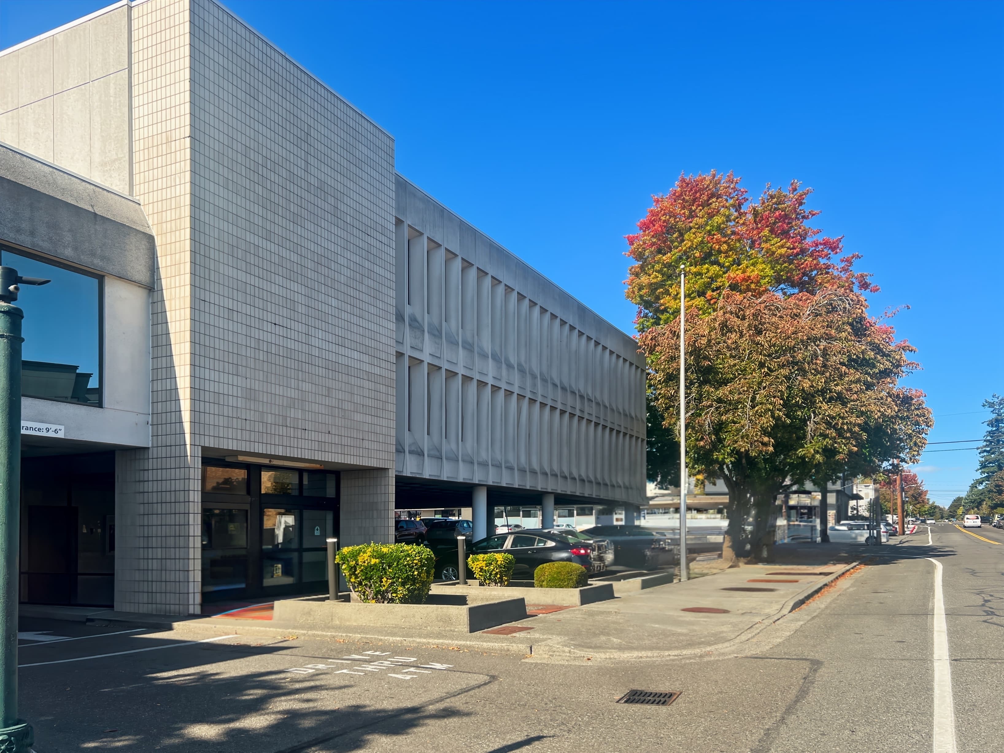 WA, Burien - 8th Ave image 1 WA, Burien - 8th Ave image 1