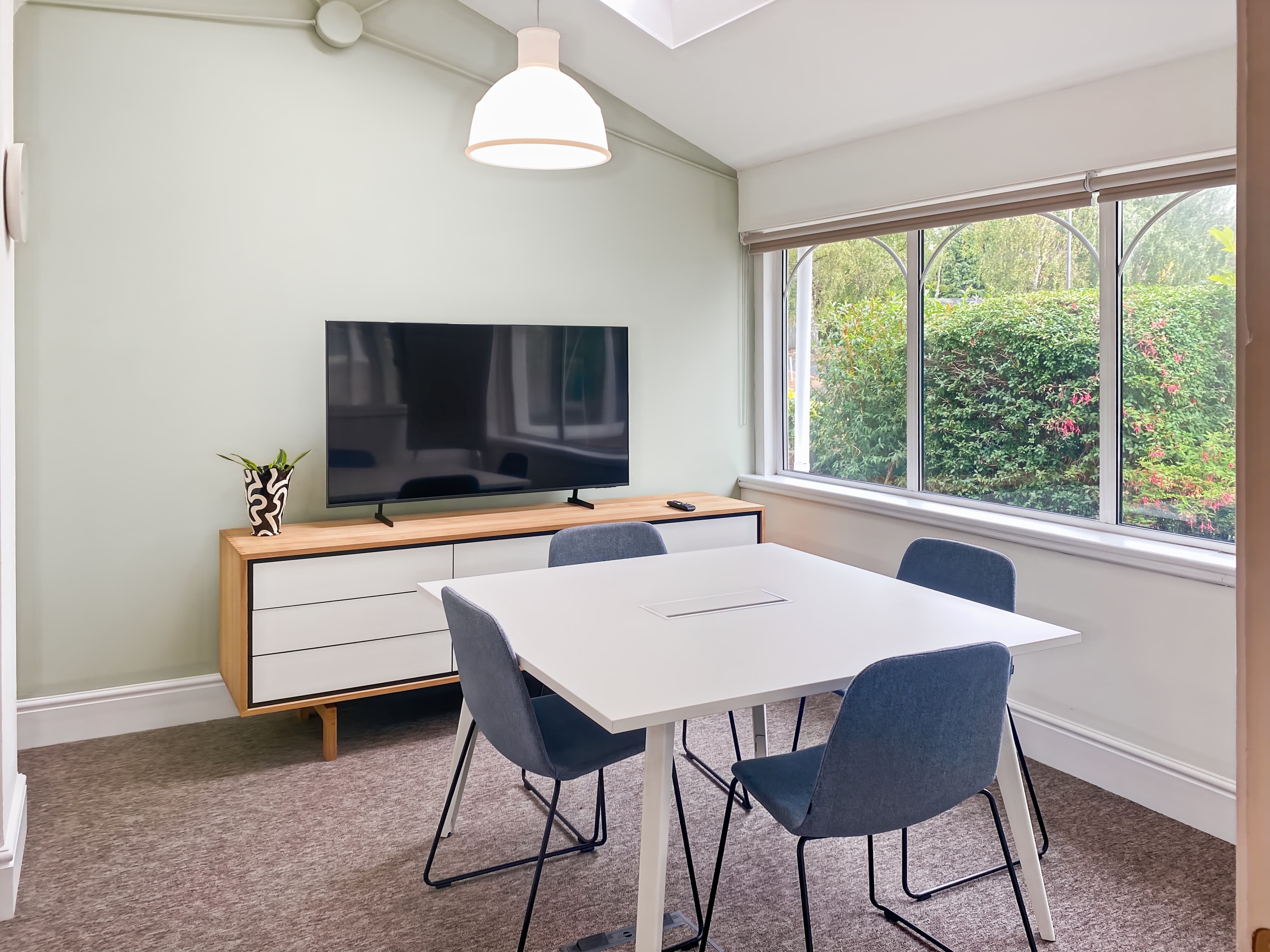 WORCESTER, Whittington Hall image 6