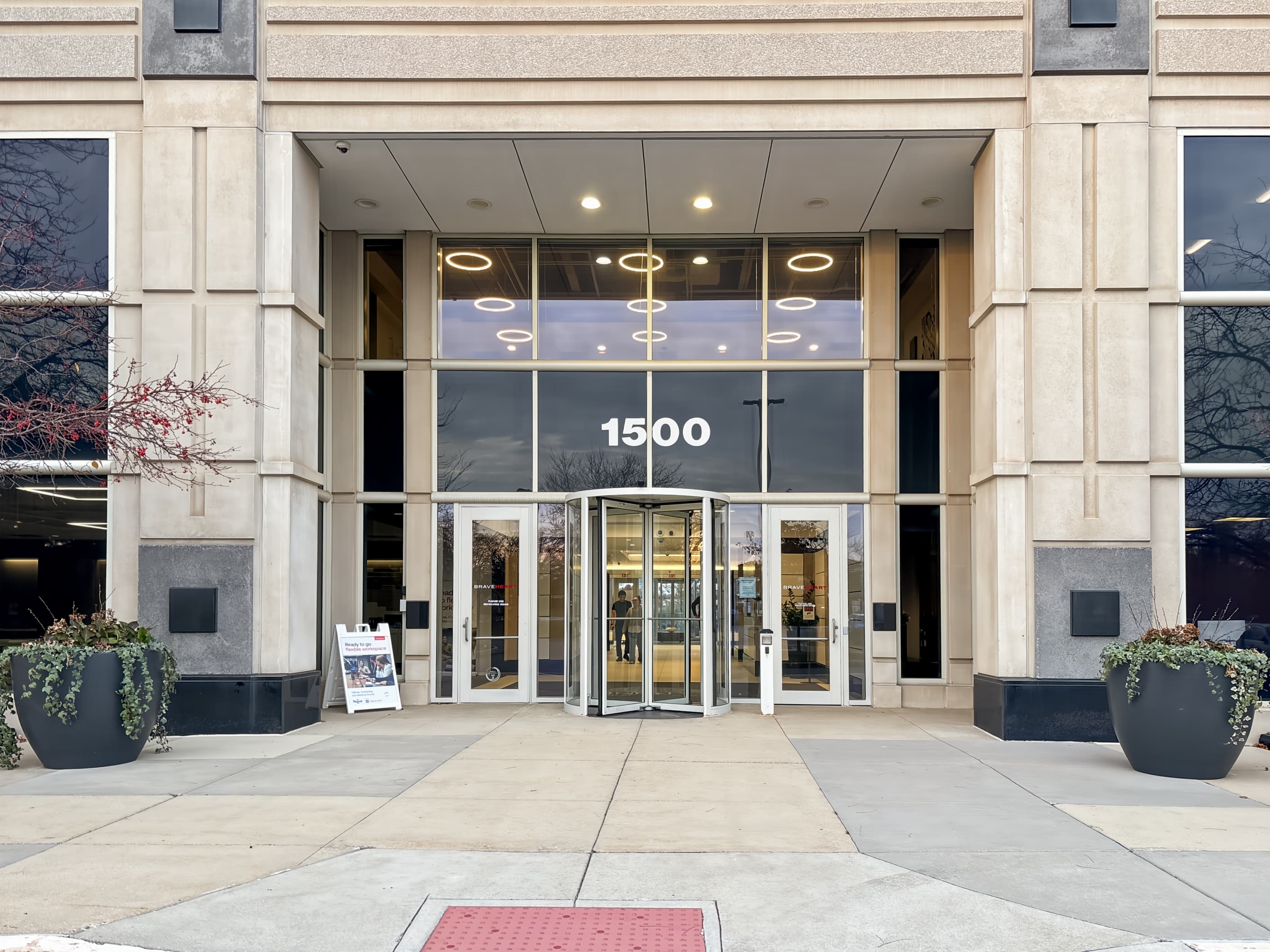 IL, Schaumburg - McConnor Pkwy image 6