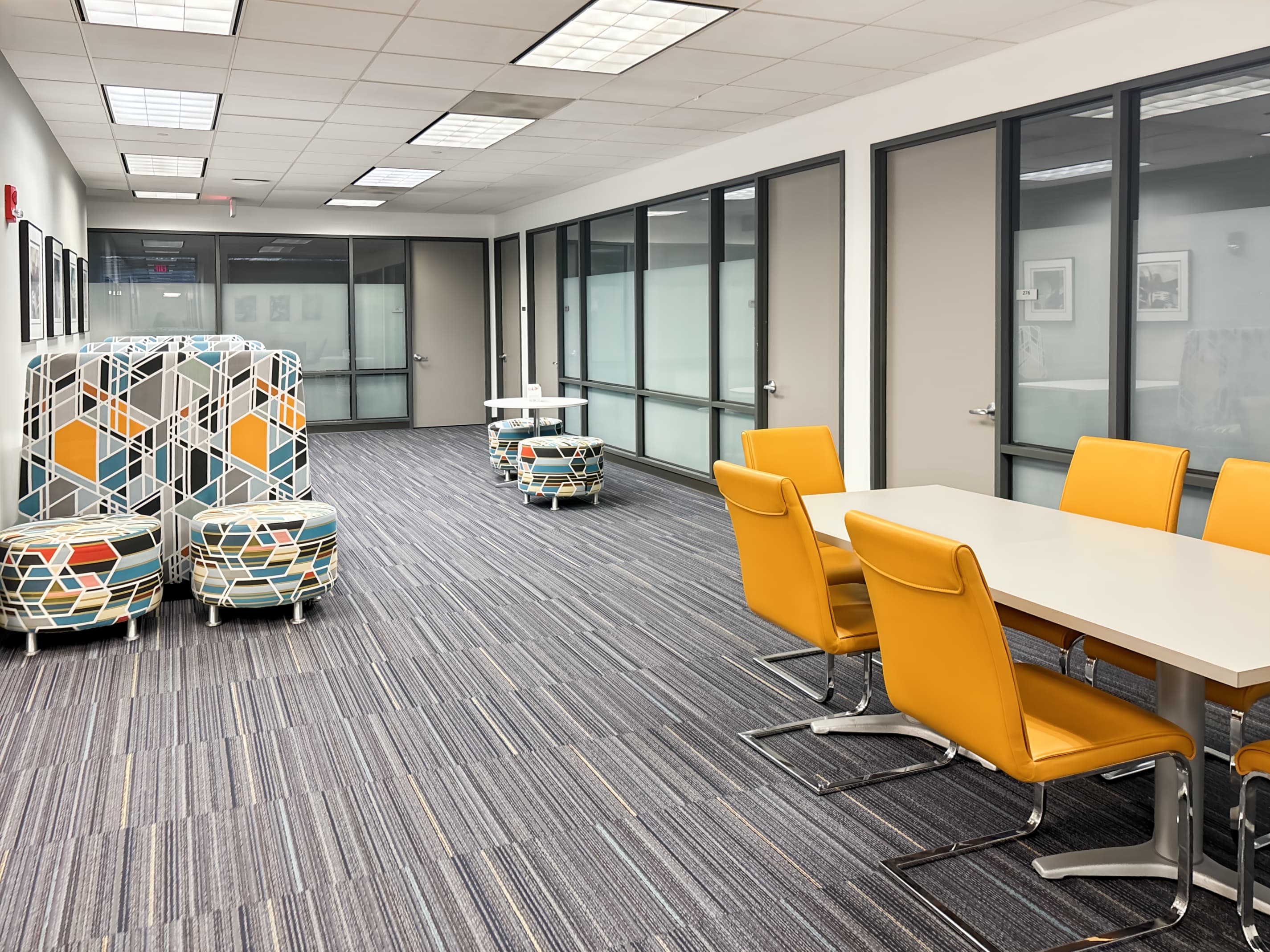 IL, Schaumburg - McConnor Pkwy image 5