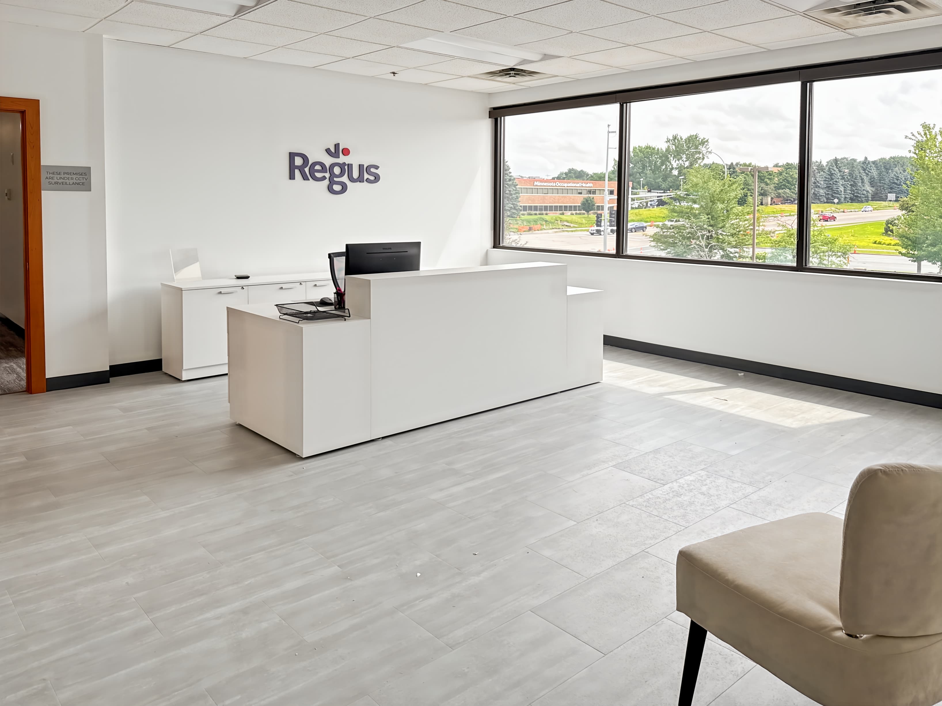 MN, Eagan - Eagan Wood Dr image 10