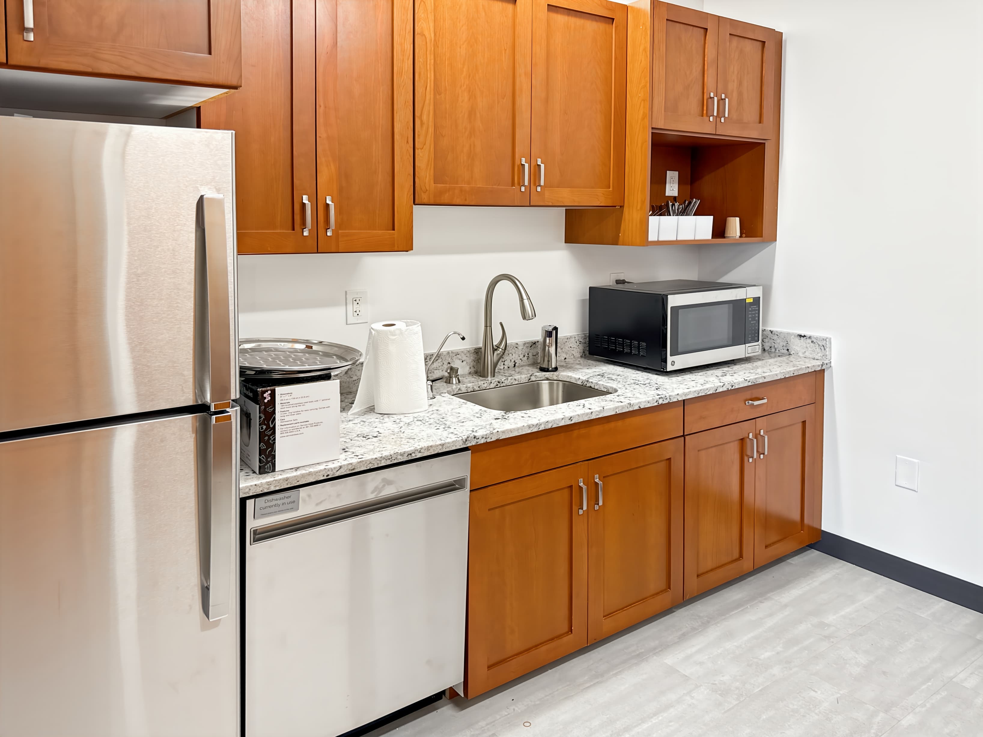 MN, Eagan - Eagan Wood Dr image 13