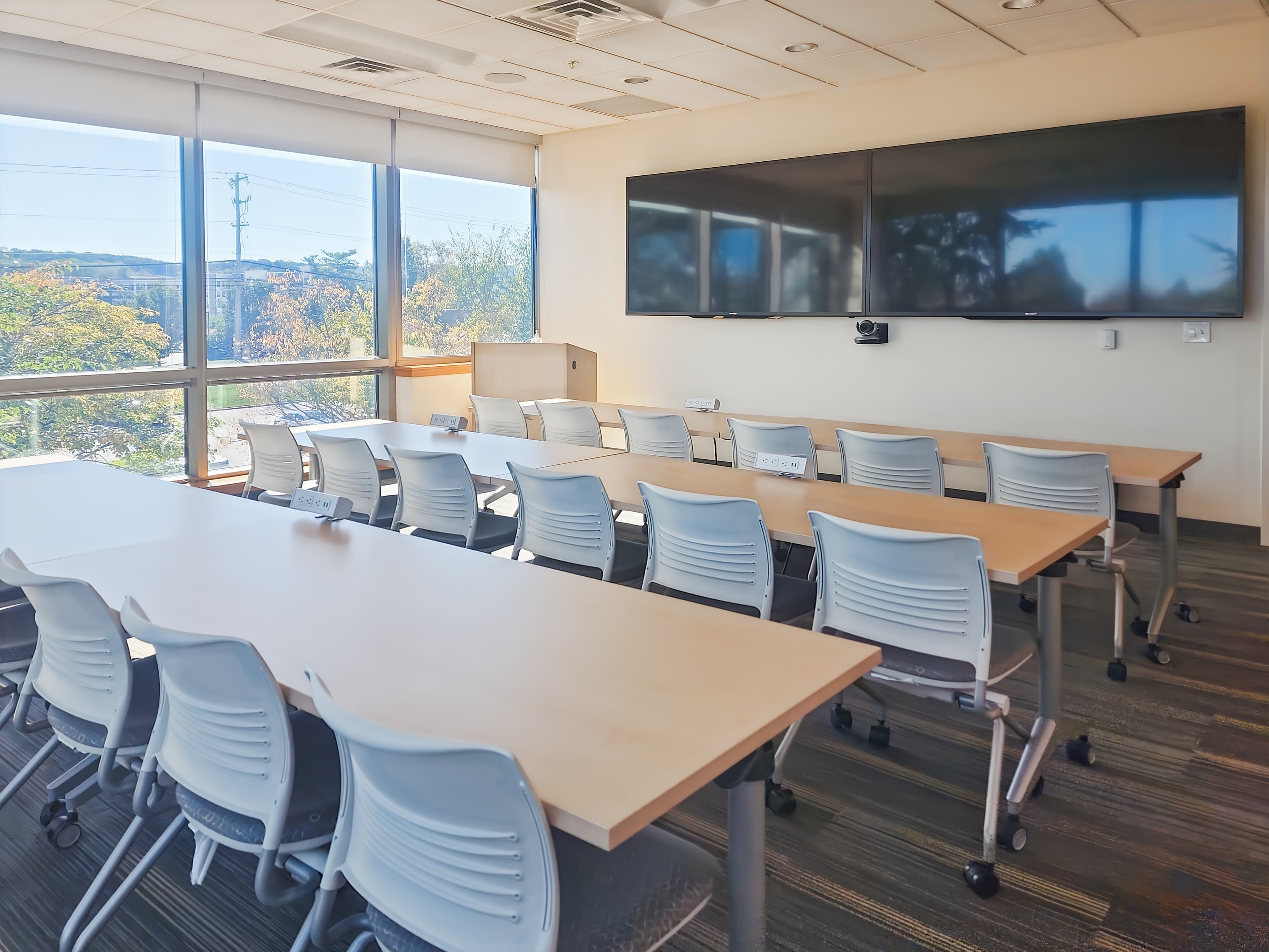 PA, Malvern - Valley Stream Pkwy image 9 PA, Malvern - Valley Stream Pkwy image 9