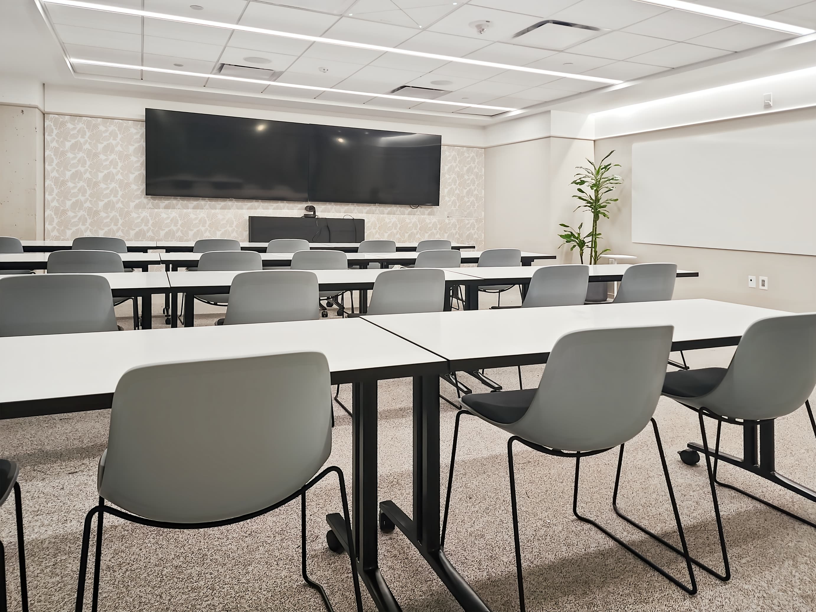 VA, Arlington- 2451 Crystal Drive image 10 VA, Arlington- 2451 Crystal Drive image 10