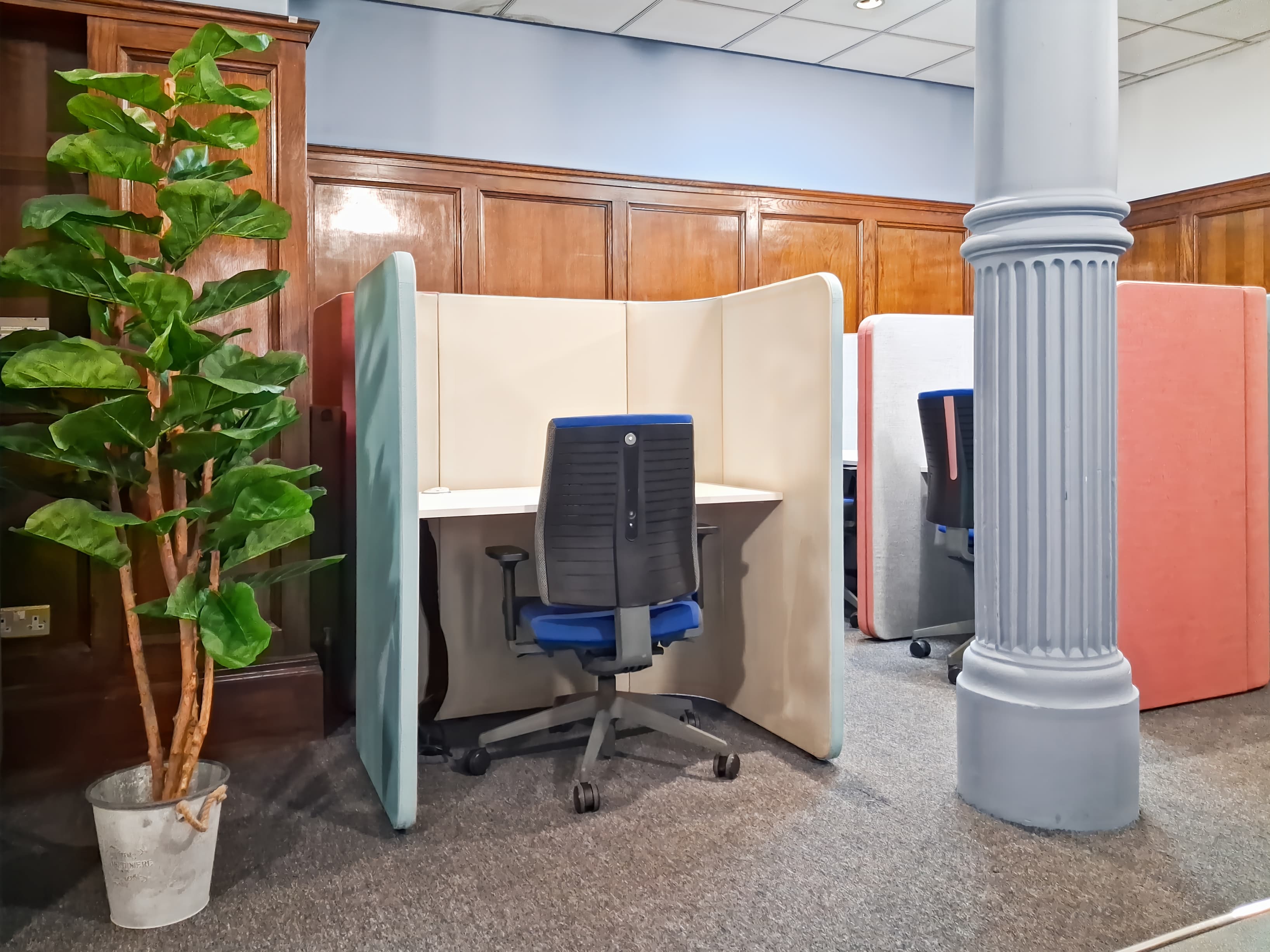 Huddersfield Central image 4