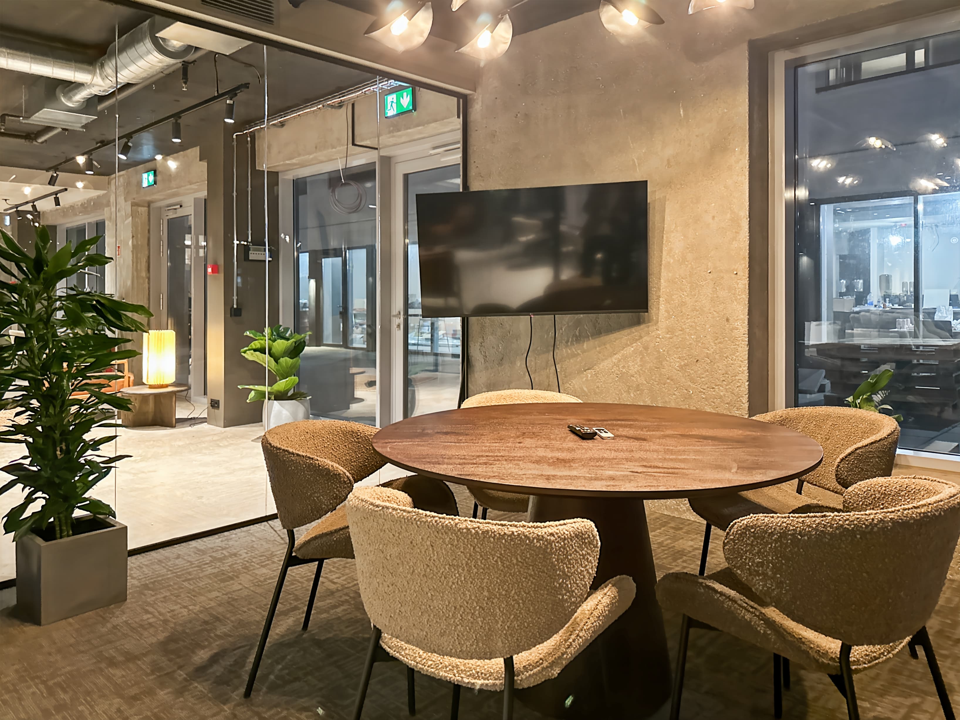 Reykjavik, L27 image 3 Reykjavik, L27 image 3