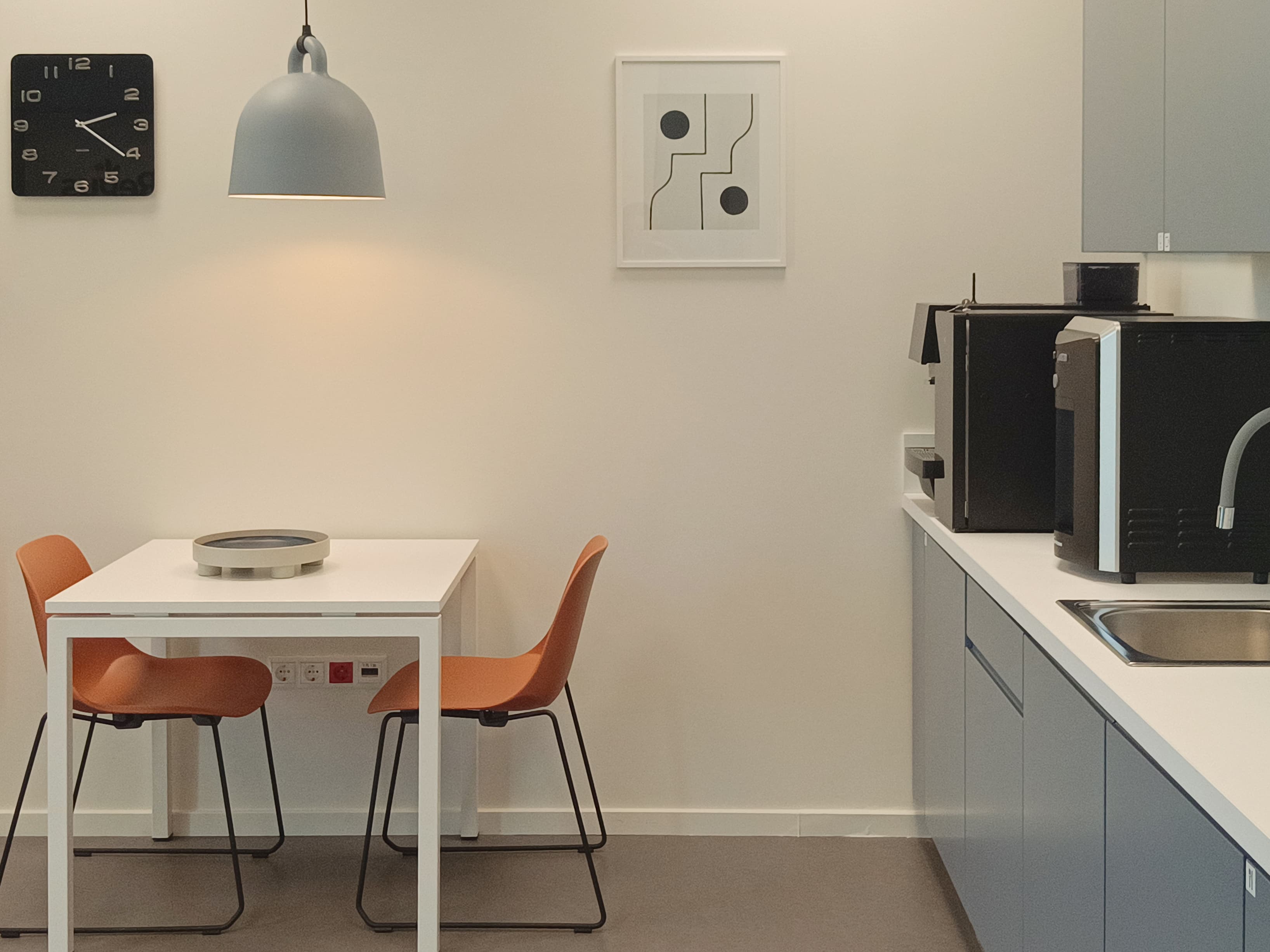 Athens, River West Open image 3 Athens, River West Open image 3