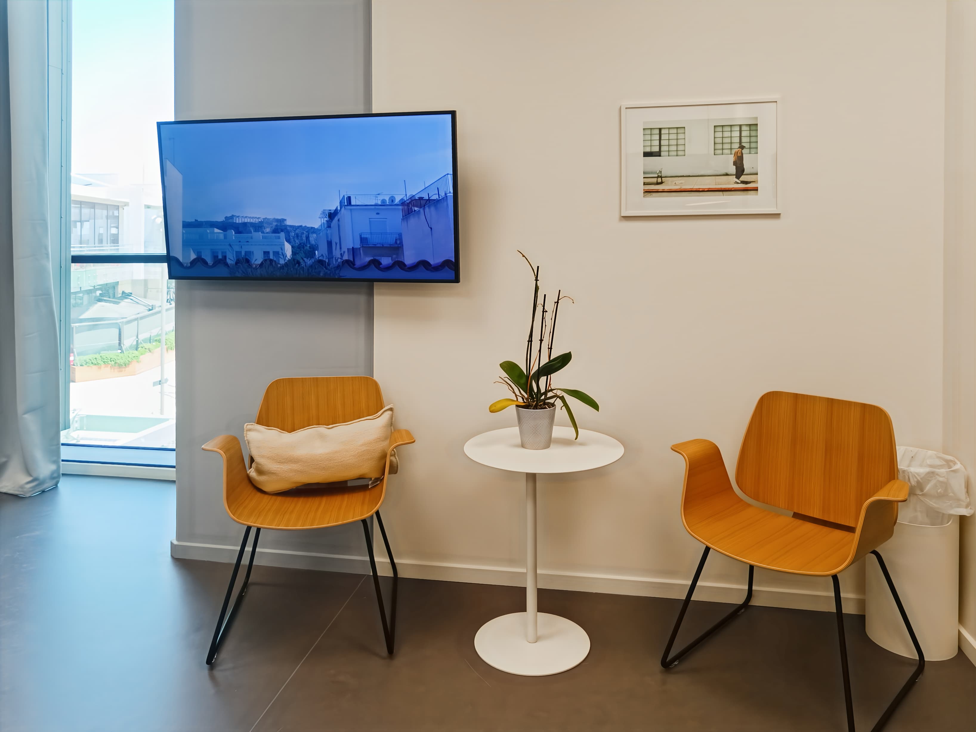 Athens, River West Open image 7 Athens, River West Open image 7