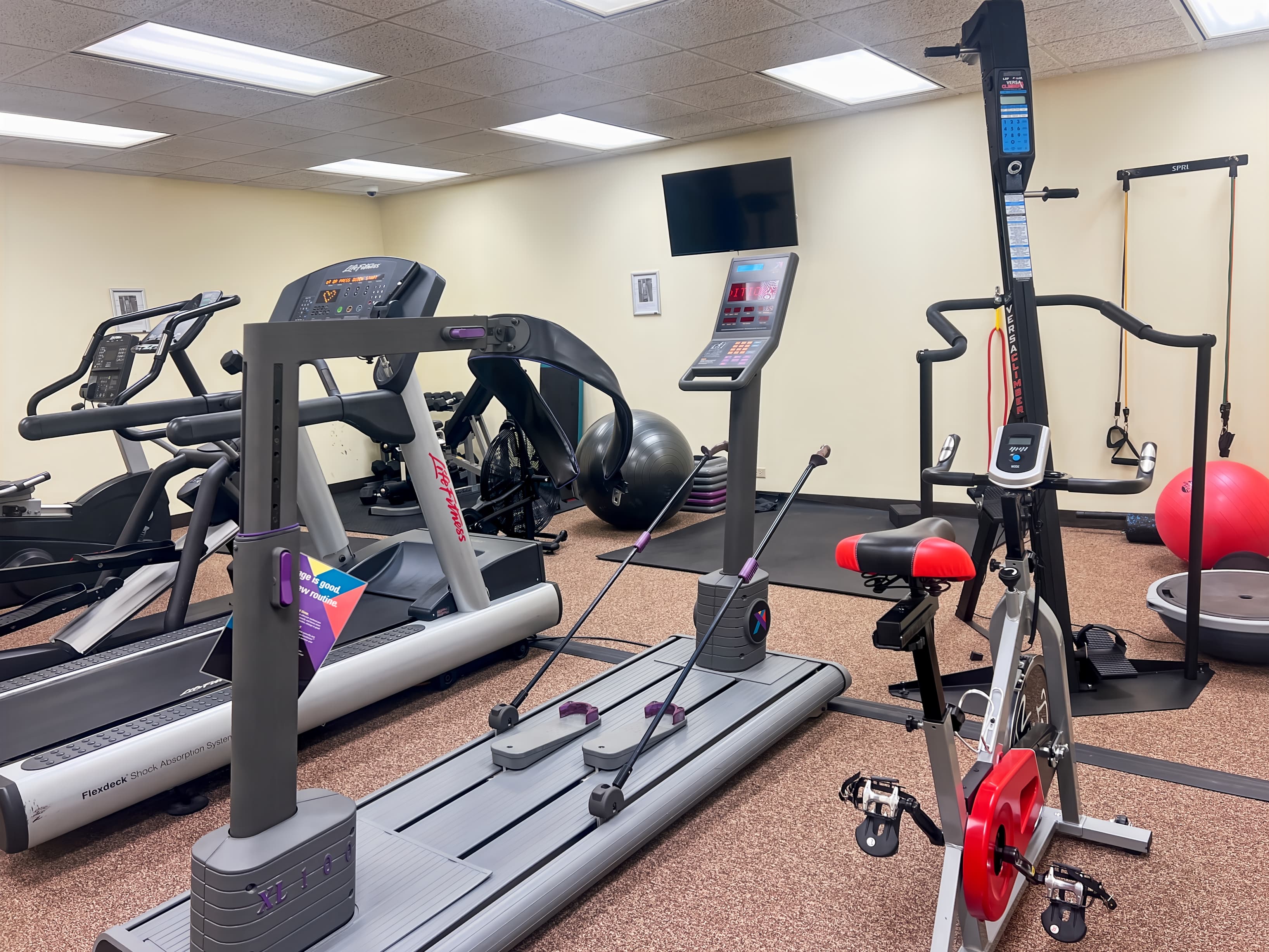 IL, Des Plaines - River Rd image 12