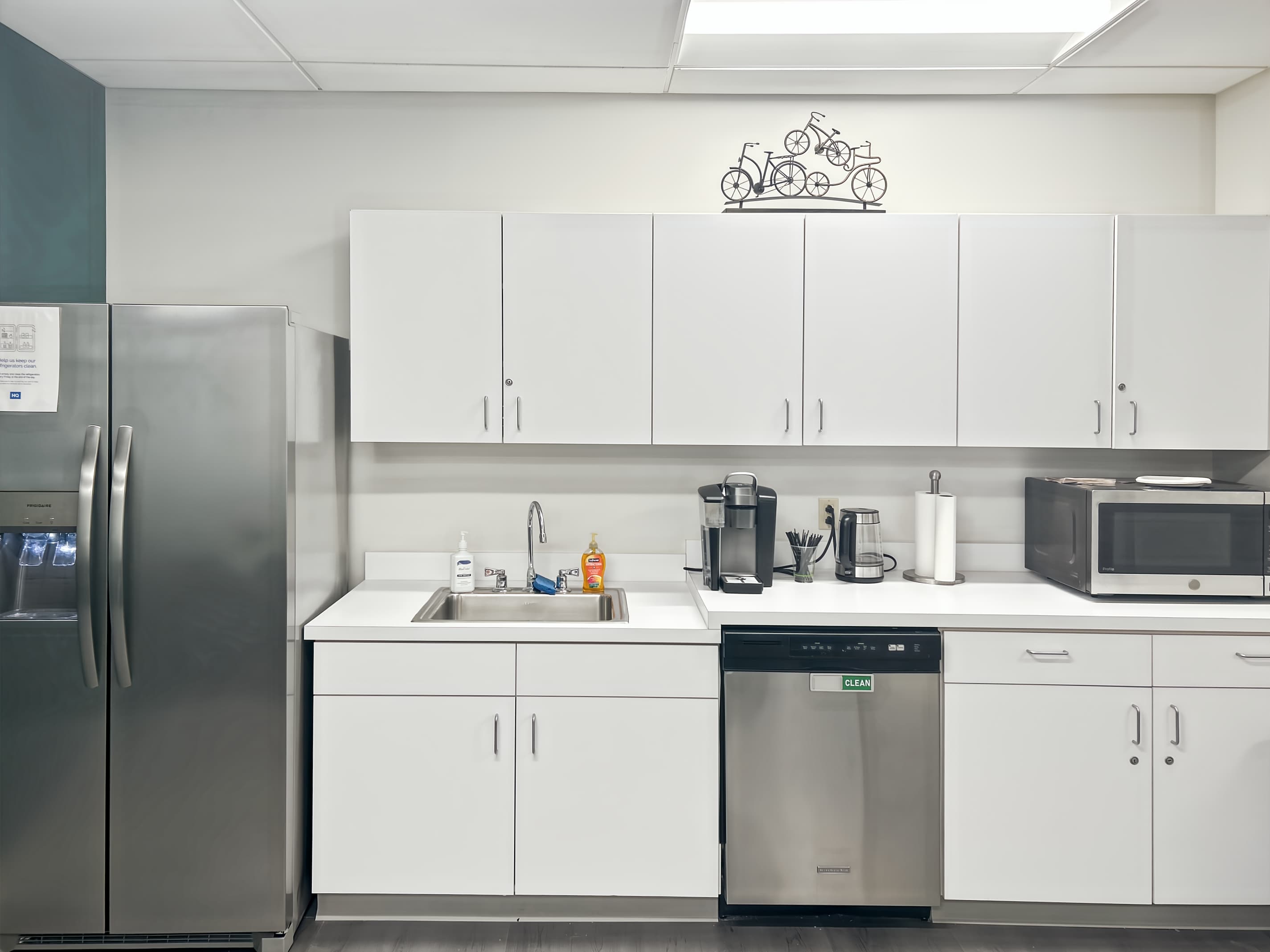 OH, Cleveland - 9th St image 3