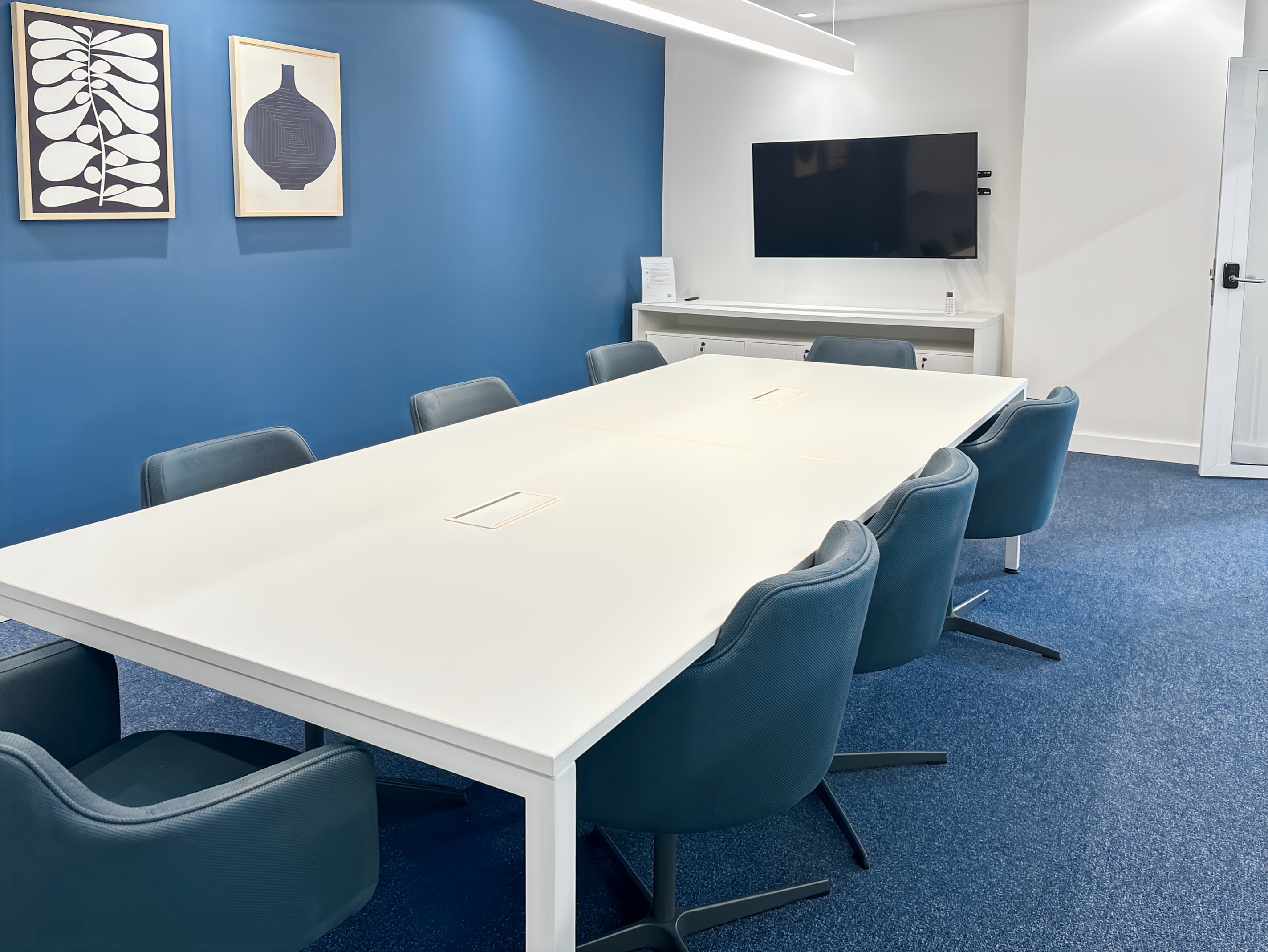 Salvador, Tropical Center image 1